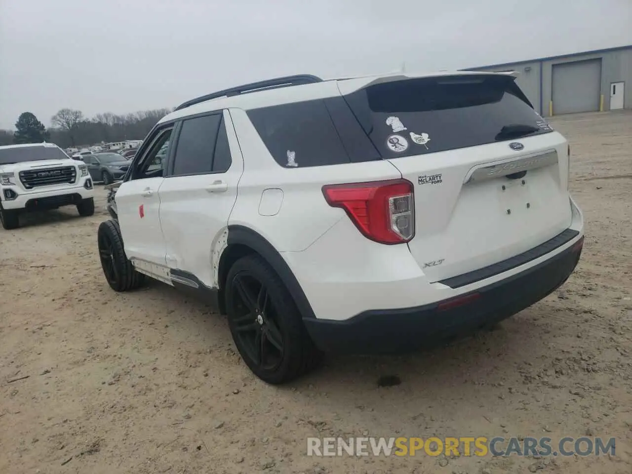 2 fotografías del automóvil dañado 1FMSK7DH7MGB12217 FORD EXPLORER 2021