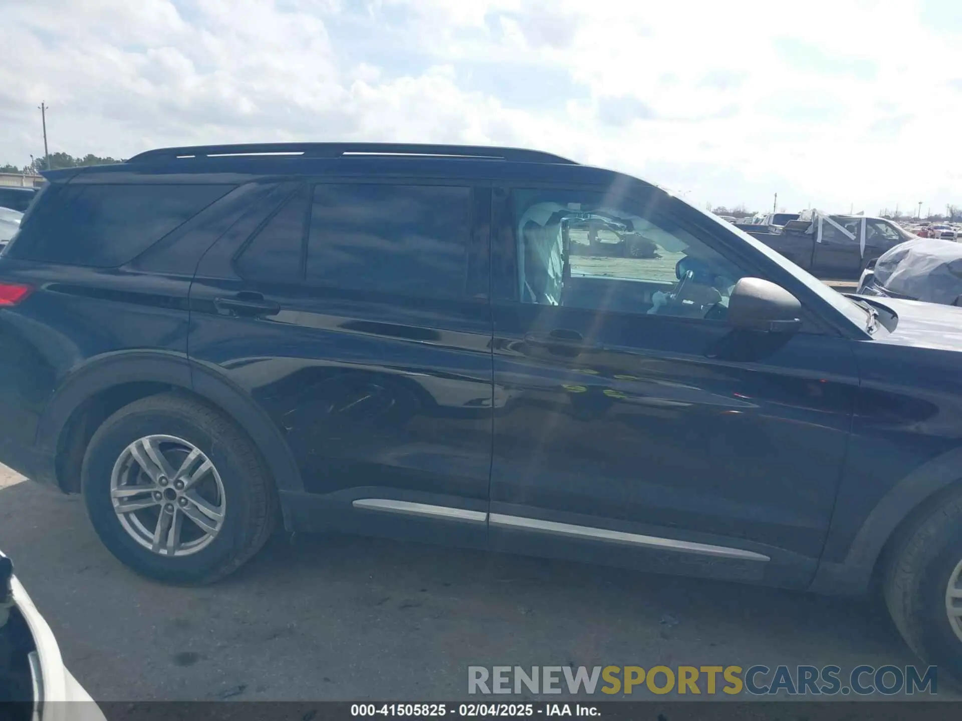 14 fotografías del automóvil dañado 1FMSK7DH8MGA52075 FORD EXPLORER 2021