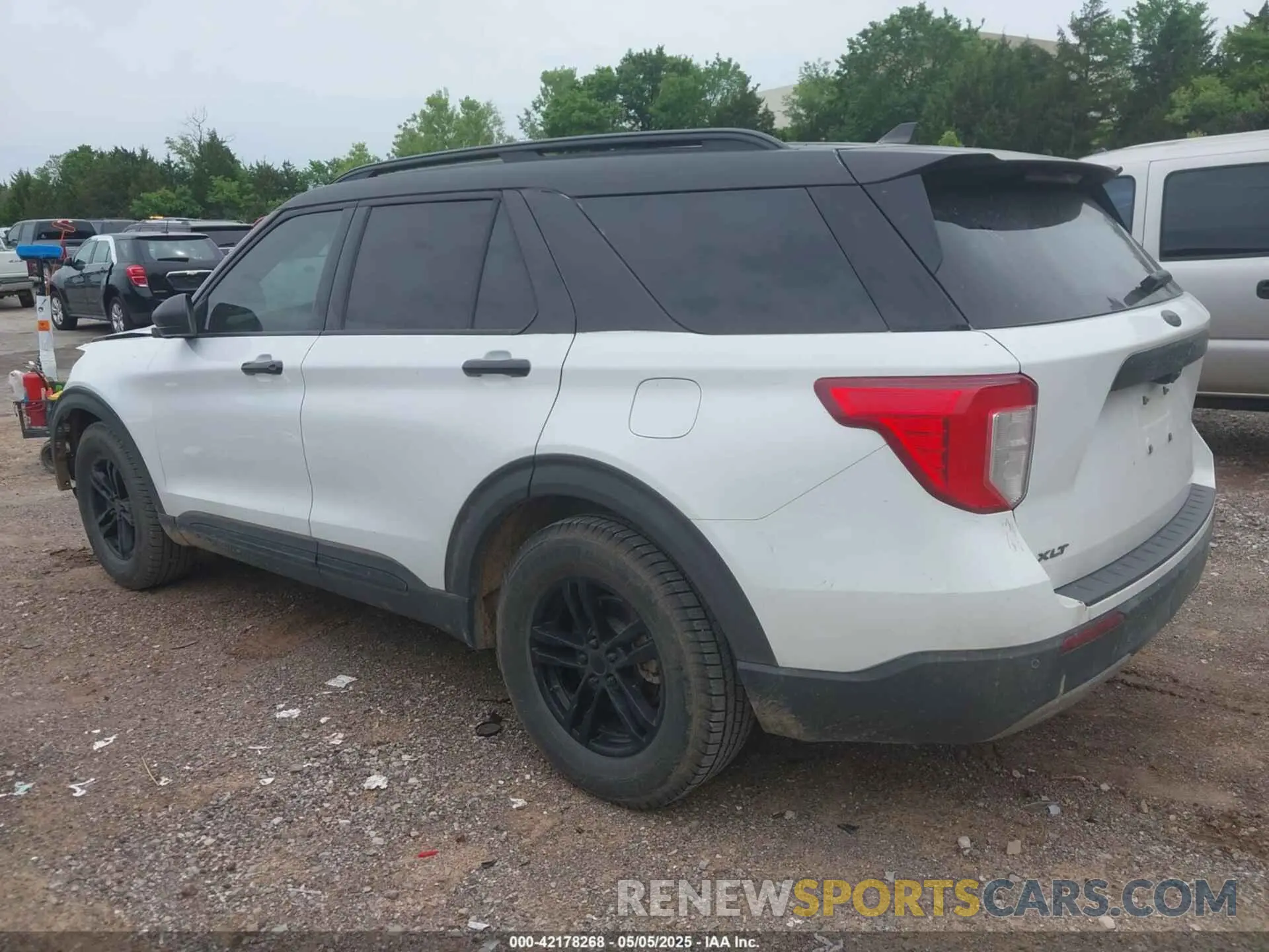 3 fotografías del automóvil dañado 1FMSK7DH8MGB42827 FORD EXPLORER 2021