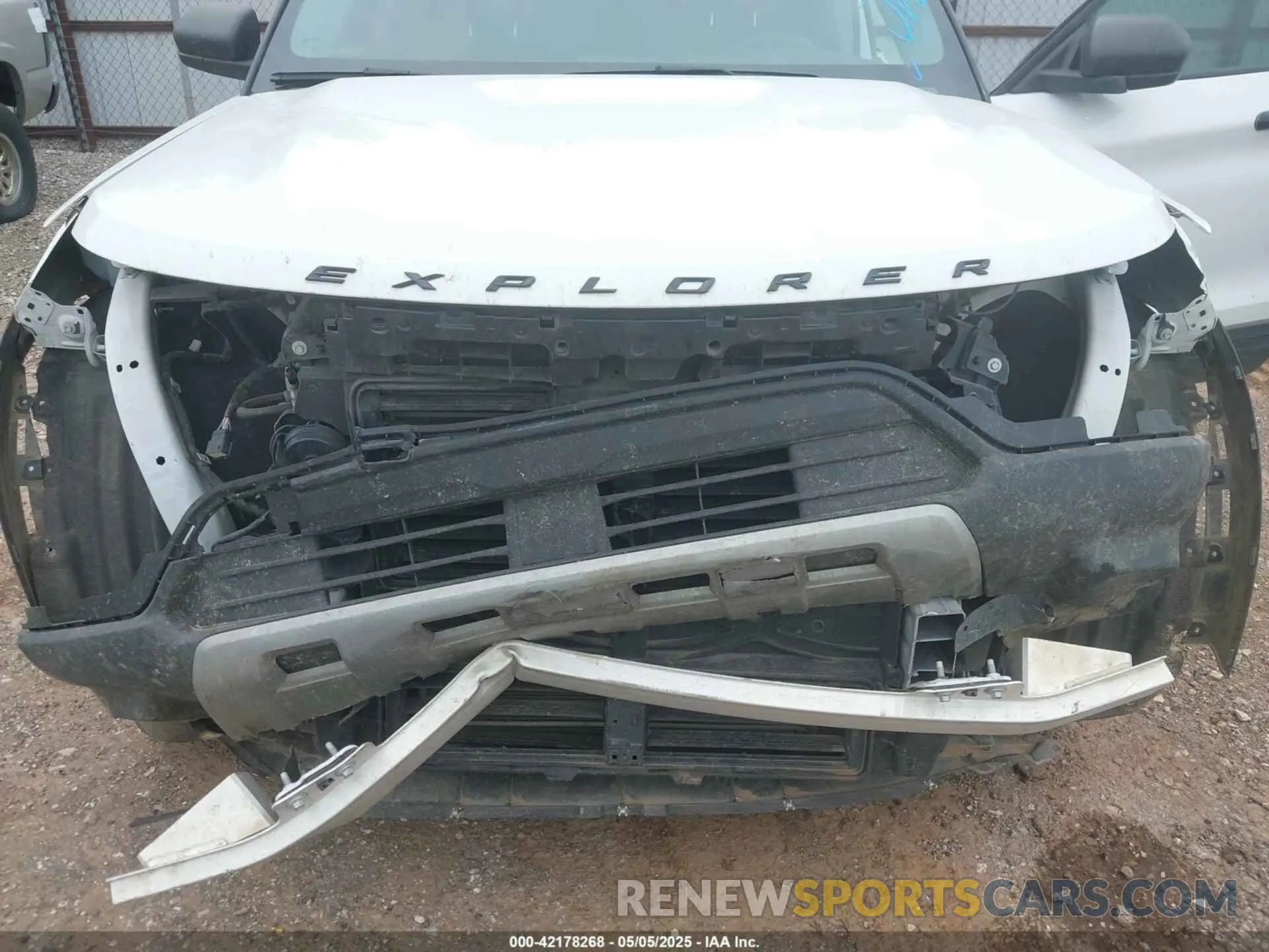 6 fotografías del automóvil dañado 1FMSK7DH8MGB42827 FORD EXPLORER 2021
