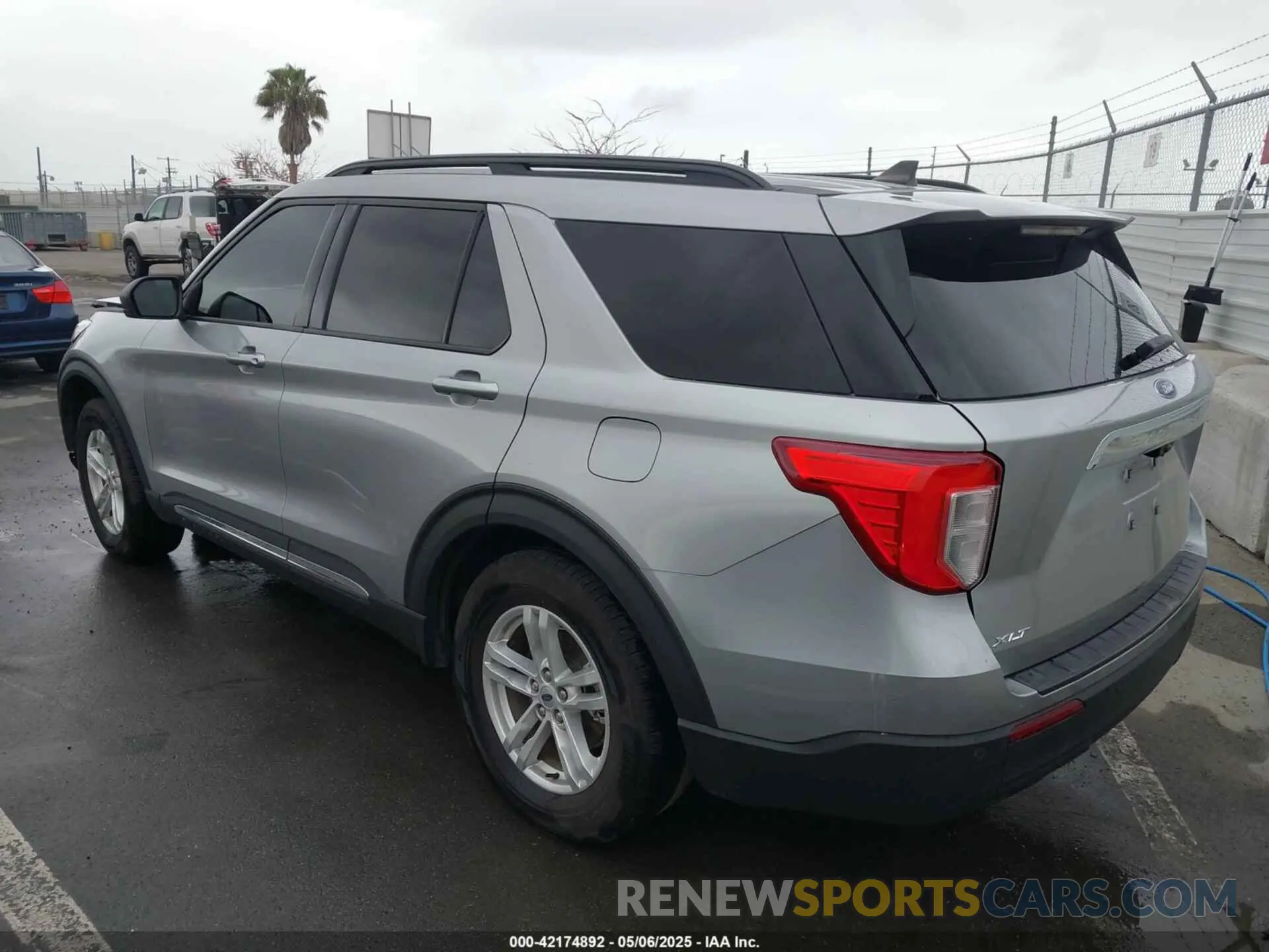 3 fotografías del automóvil dañado 1FMSK7DH8MGB71065 FORD EXPLORER 2021