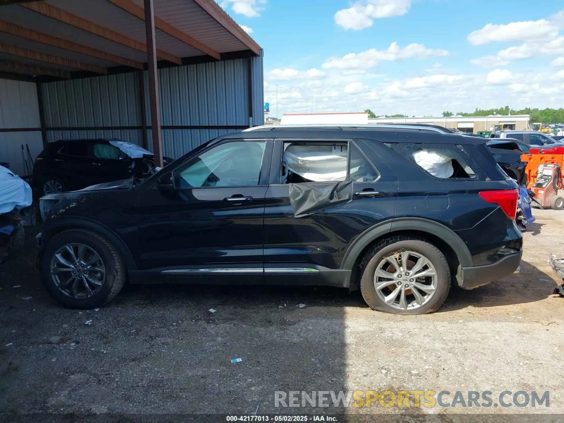 13 fotografías del automóvil dañado 1FMSK7FH3MGB03446 FORD EXPLORER 2021