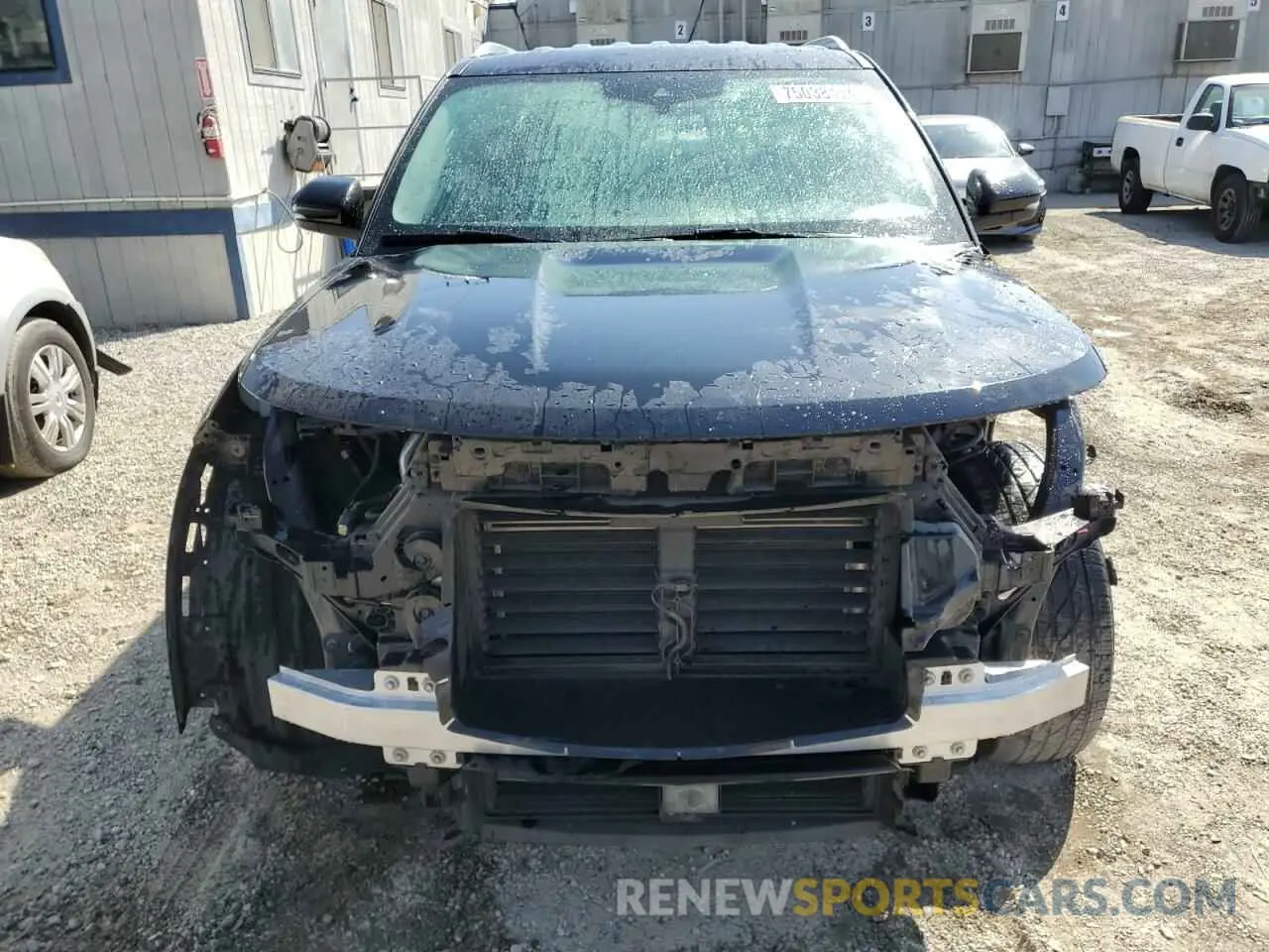 5 fotografías del automóvil dañado 1FMSK7FH3MGB03608 FORD EXPLORER 2021