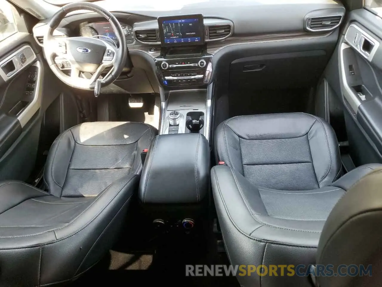 8 fotografías del automóvil dañado 1FMSK7FH3MGB03608 FORD EXPLORER 2021