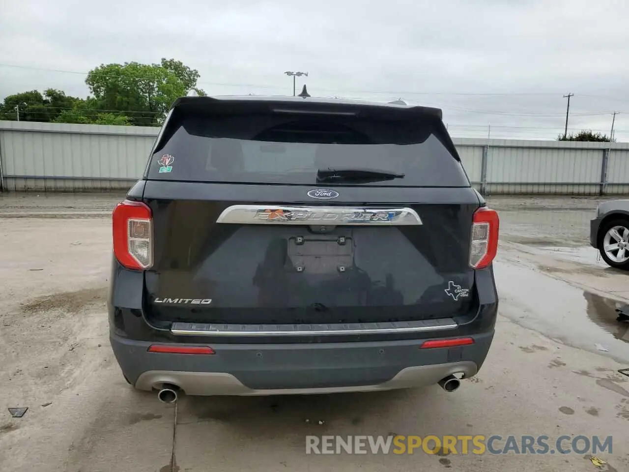 6 fotografías del automóvil dañado 1FMSK7FH5MGB54978 FORD EXPLORER 2021