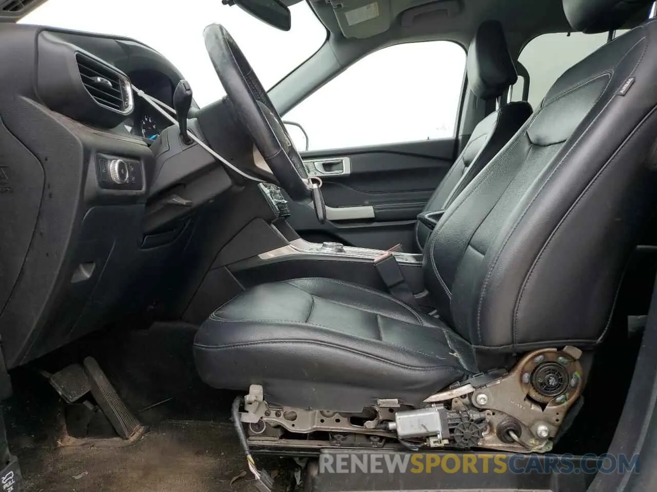 7 fotografías del automóvil dañado 1FMSK7FH5MGB54978 FORD EXPLORER 2021