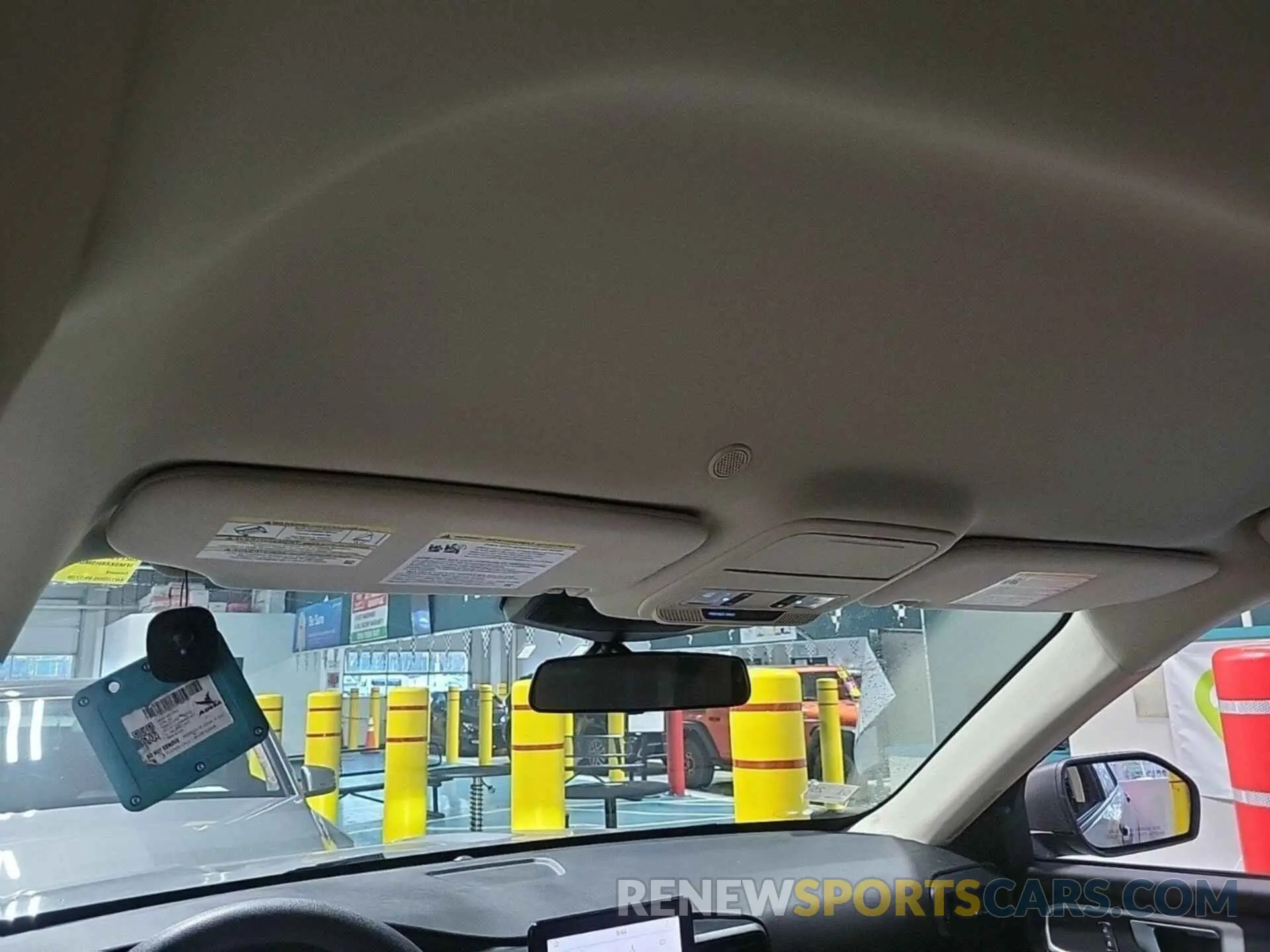 18 fotografías del automóvil dañado 1FMSK8BH9MGA87622 FORD EXPLORER 2021