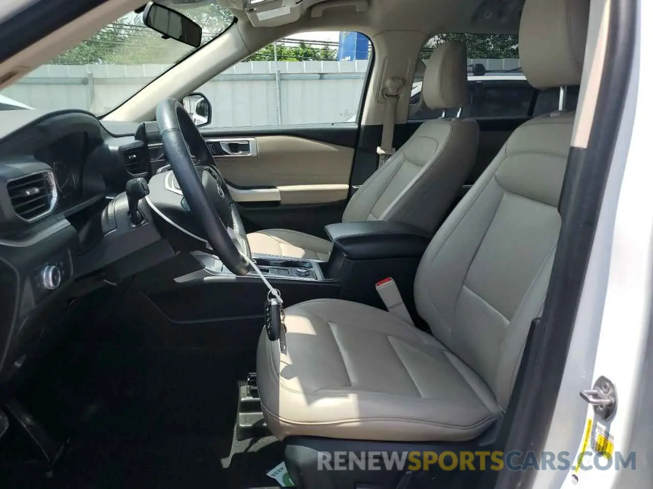 7 fotografías del automóvil dañado 1FMSK8DH1MGB29455 FORD EXPLORER 2021