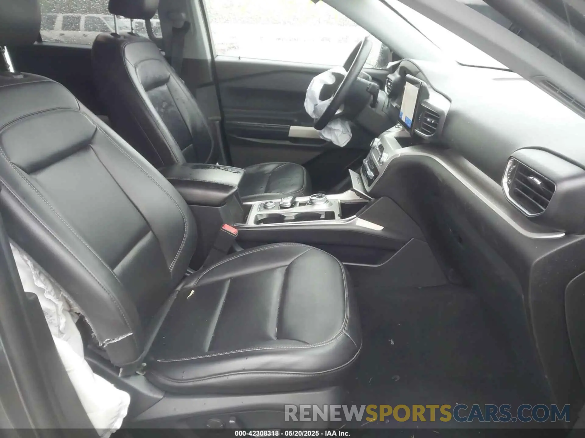 5 fotografías del automóvil dañado 1FMSK8DH1MGC44878 FORD EXPLORER 2021