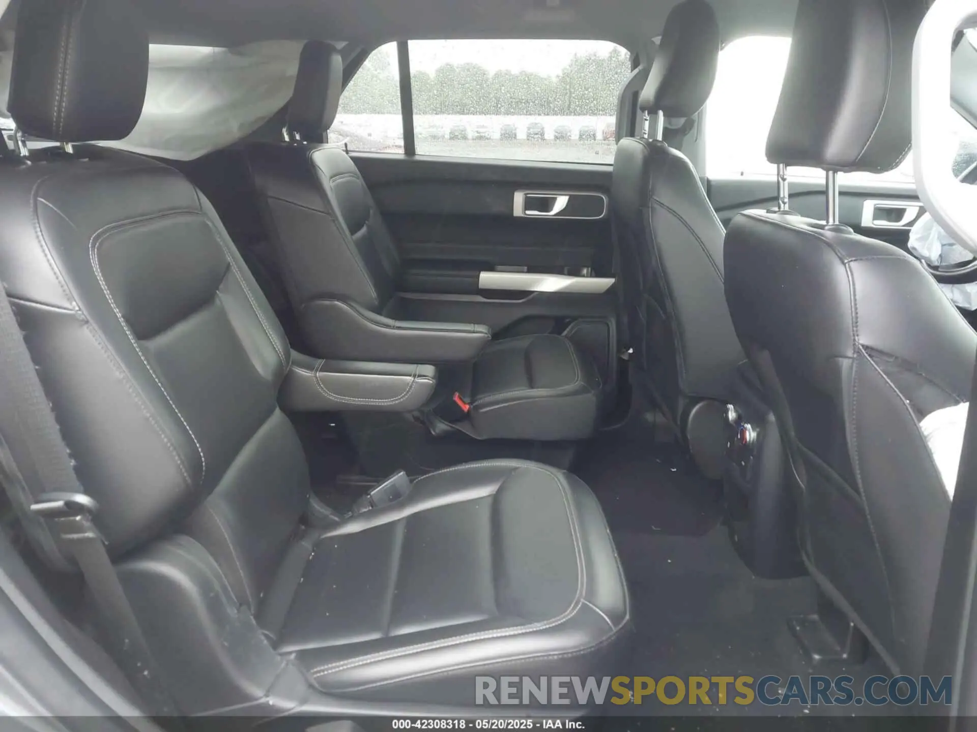 8 fotografías del automóvil dañado 1FMSK8DH1MGC44878 FORD EXPLORER 2021