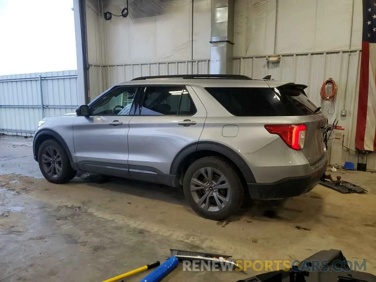 2 fotografías del automóvil dañado 1FMSK8DH2MGB58320 FORD EXPLORER 2021