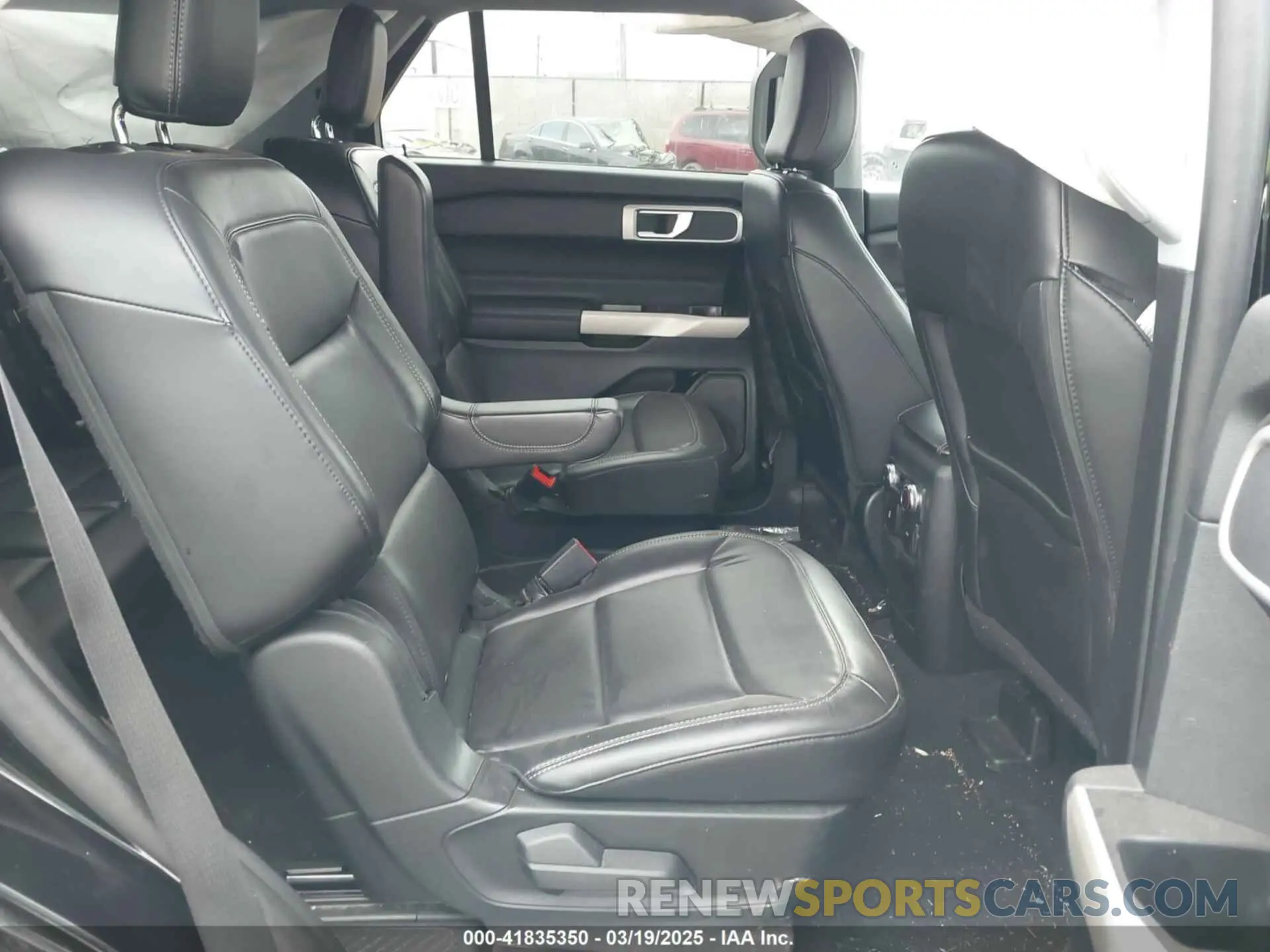 8 fotografías del automóvil dañado 1FMSK8DH2MGB58995 FORD EXPLORER 2021