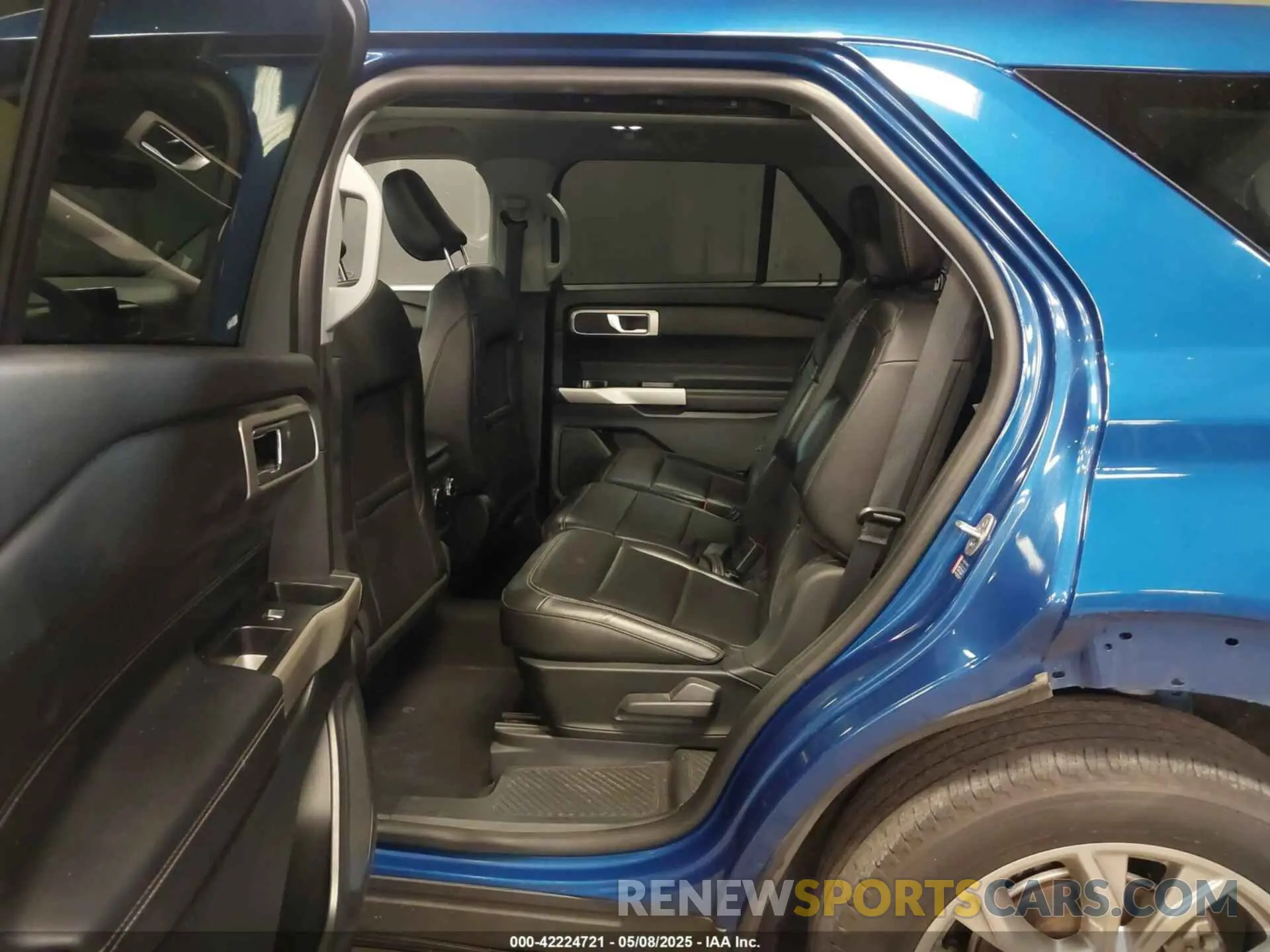 8 fotografías del automóvil dañado 1FMSK8DH2MGC17866 FORD EXPLORER 2021
