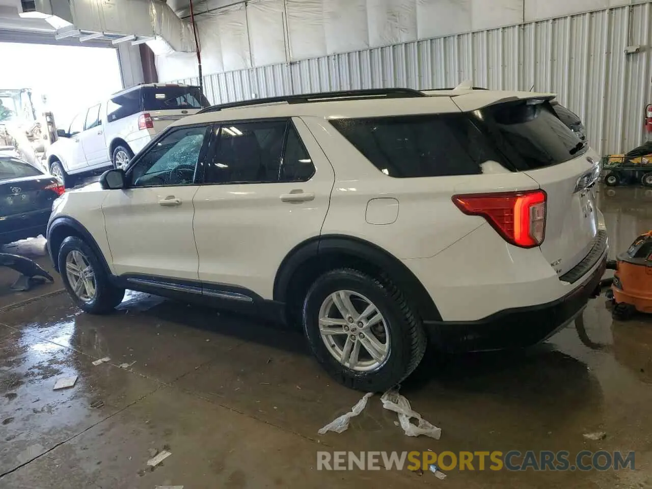 2 fotografías del automóvil dañado 1FMSK8DH3MGA80856 FORD EXPLORER 2021
