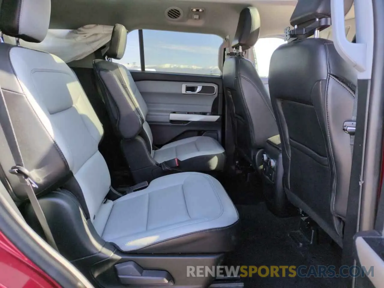 10 fotografías del automóvil dañado 1FMSK8DH4MGA80140 FORD EXPLORER 2021