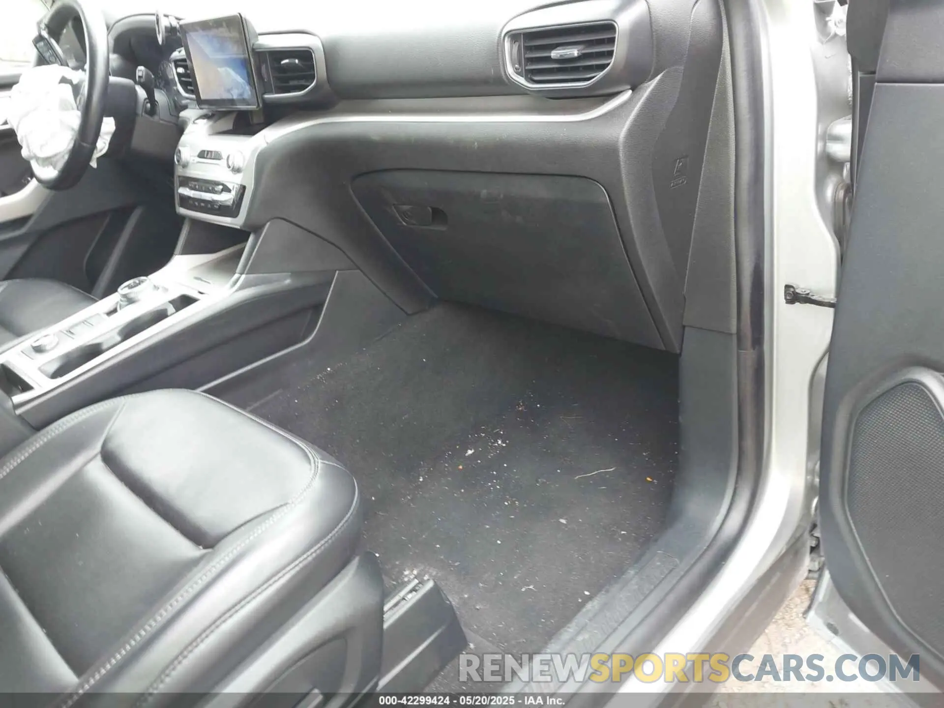 5 fotografías del automóvil dañado 1FMSK8DH7MGA60111 FORD EXPLORER 2021