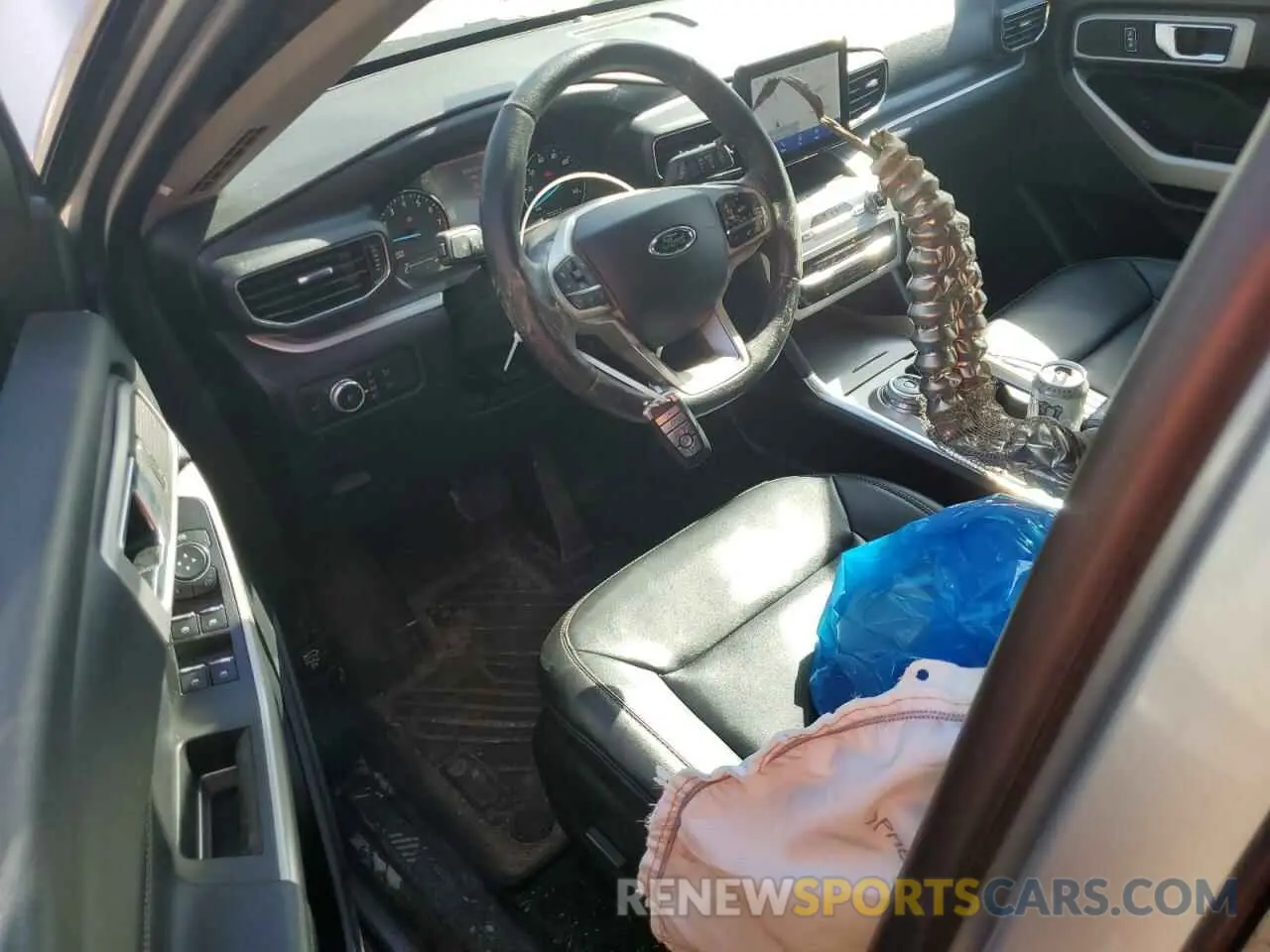 8 fotografías del automóvil dañado 1FMSK8DH7MGB69104 FORD EXPLORER 2021