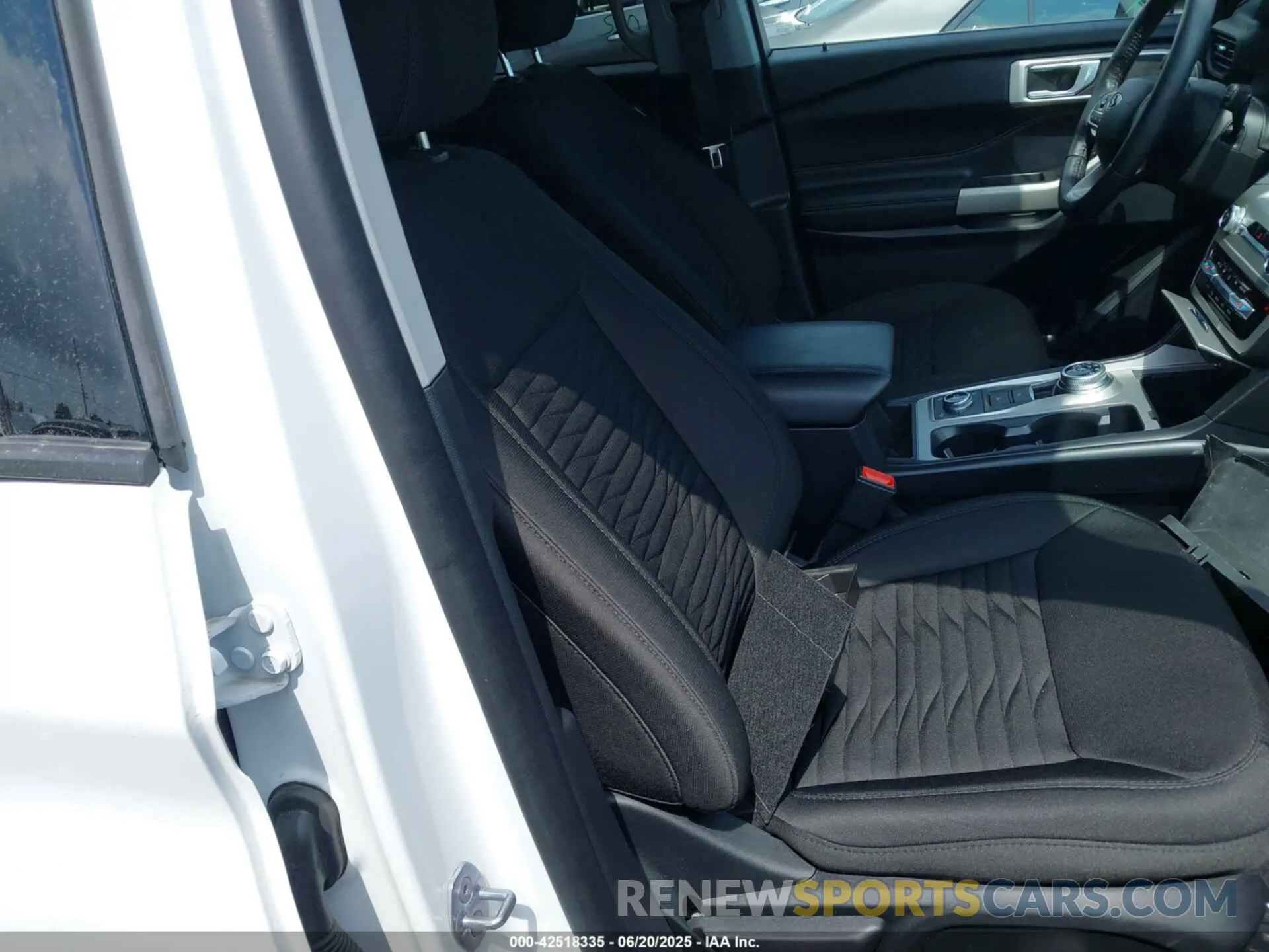 5 fotografías del automóvil dañado 1FMSK8DH7MGC47316 FORD EXPLORER 2021