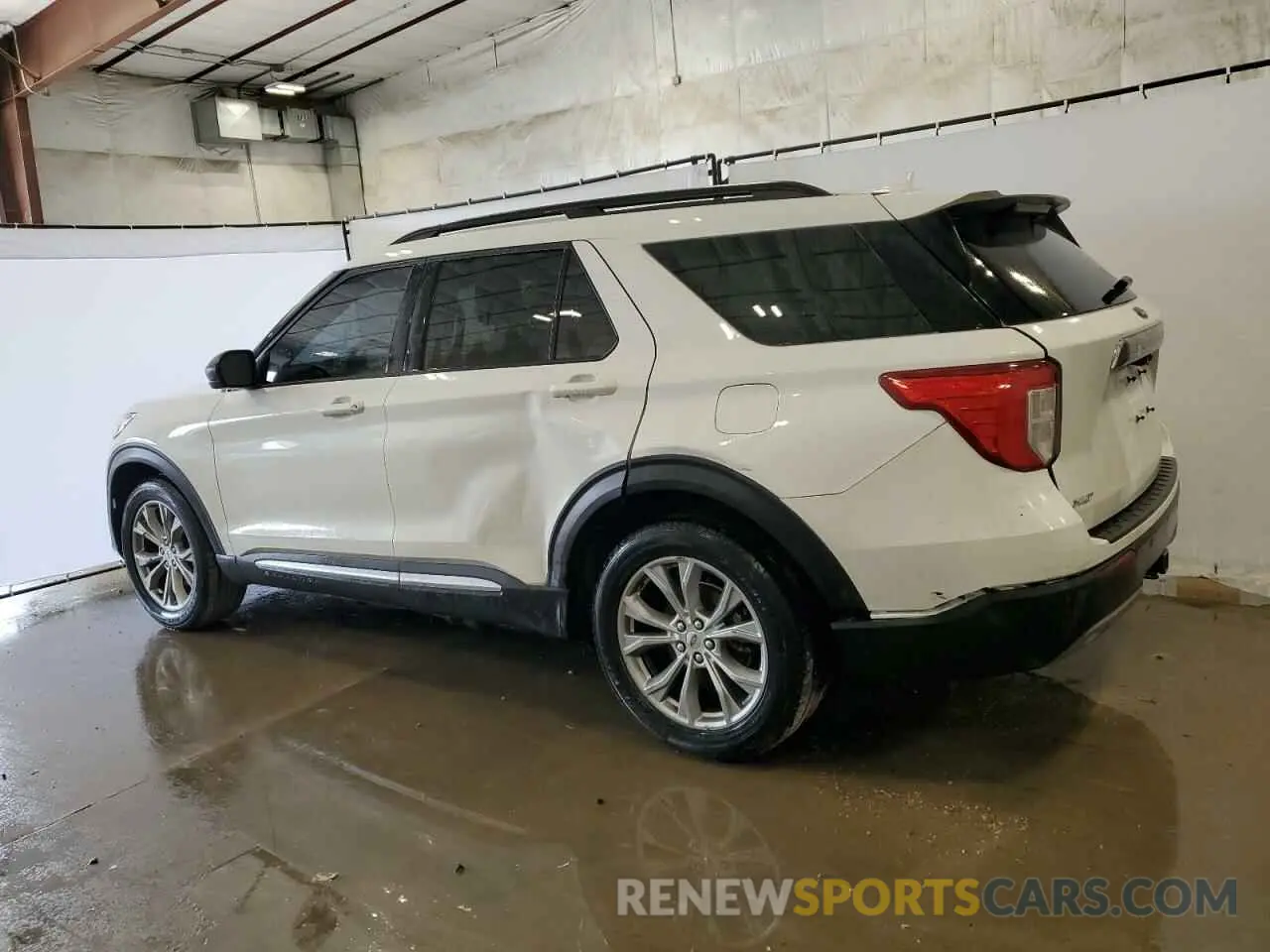 2 fotografías del automóvil dañado 1FMSK8DH8MGB32529 FORD EXPLORER 2021