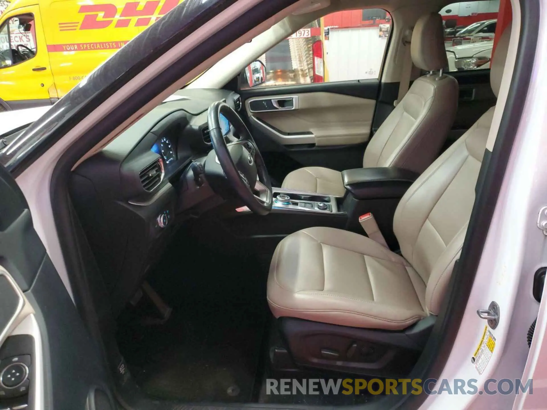 7 fotografías del automóvil dañado 1FMSK8DH8MGC32212 FORD EXPLORER 2021