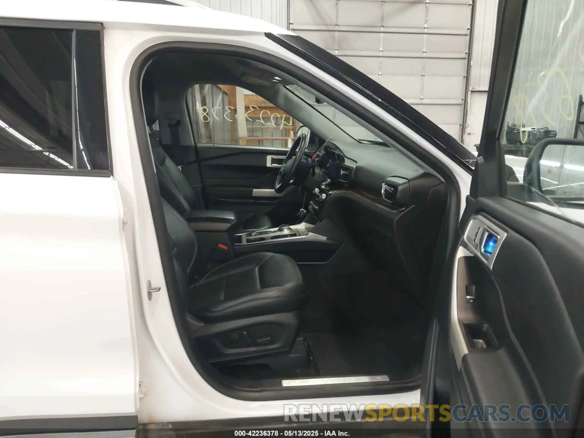 5 fotografías del automóvil dañado 1FMSK8FH0MGB07704 FORD EXPLORER 2021