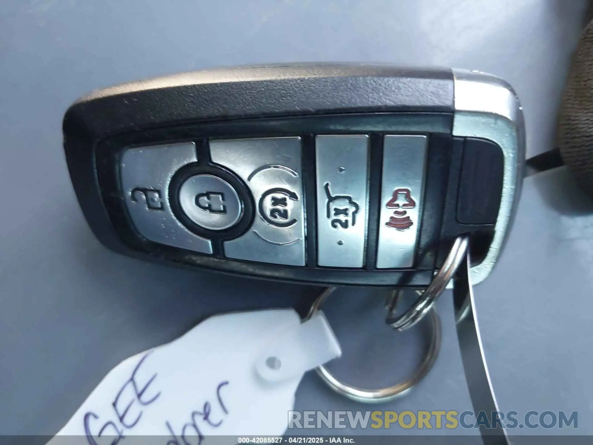 11 fotografías del automóvil dañado 1FMSK8JH1MGC41094 FORD EXPLORER 2021