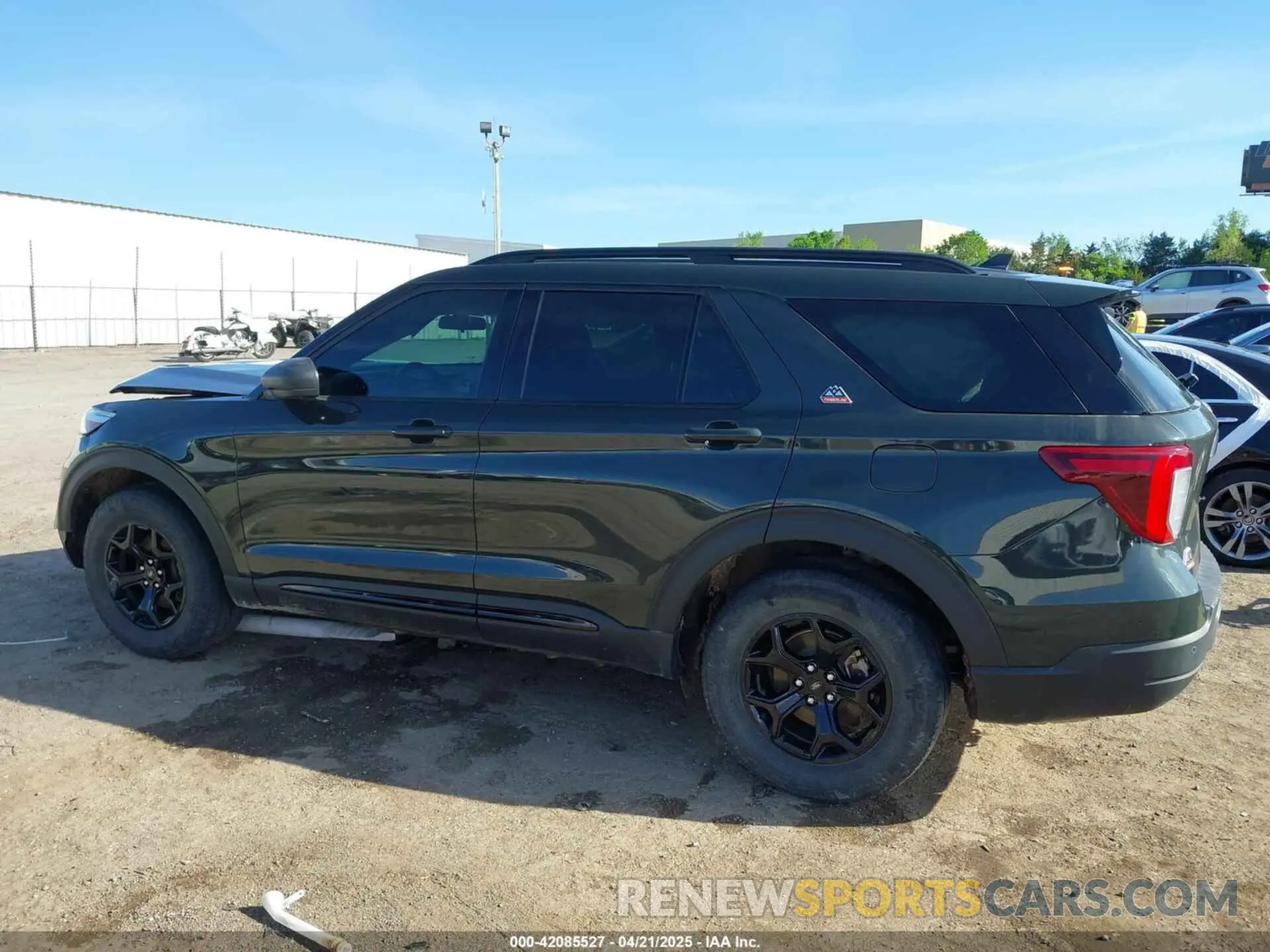 15 fotografías del automóvil dañado 1FMSK8JH1MGC41094 FORD EXPLORER 2021