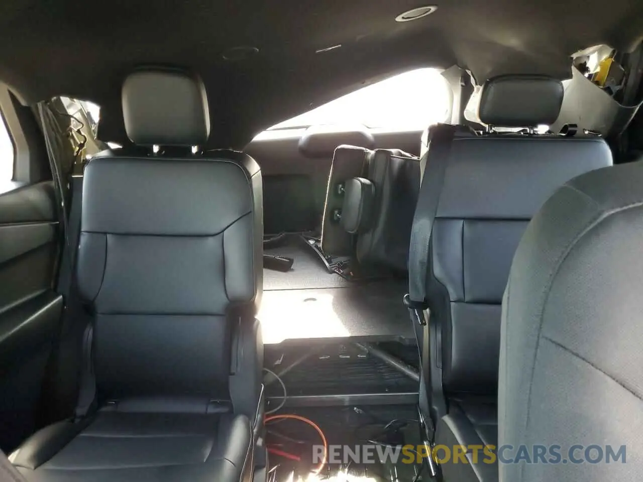 10 fotografías del automóvil dañado 1FM5K8AB4NGA50487 FORD EXPLORER 2022