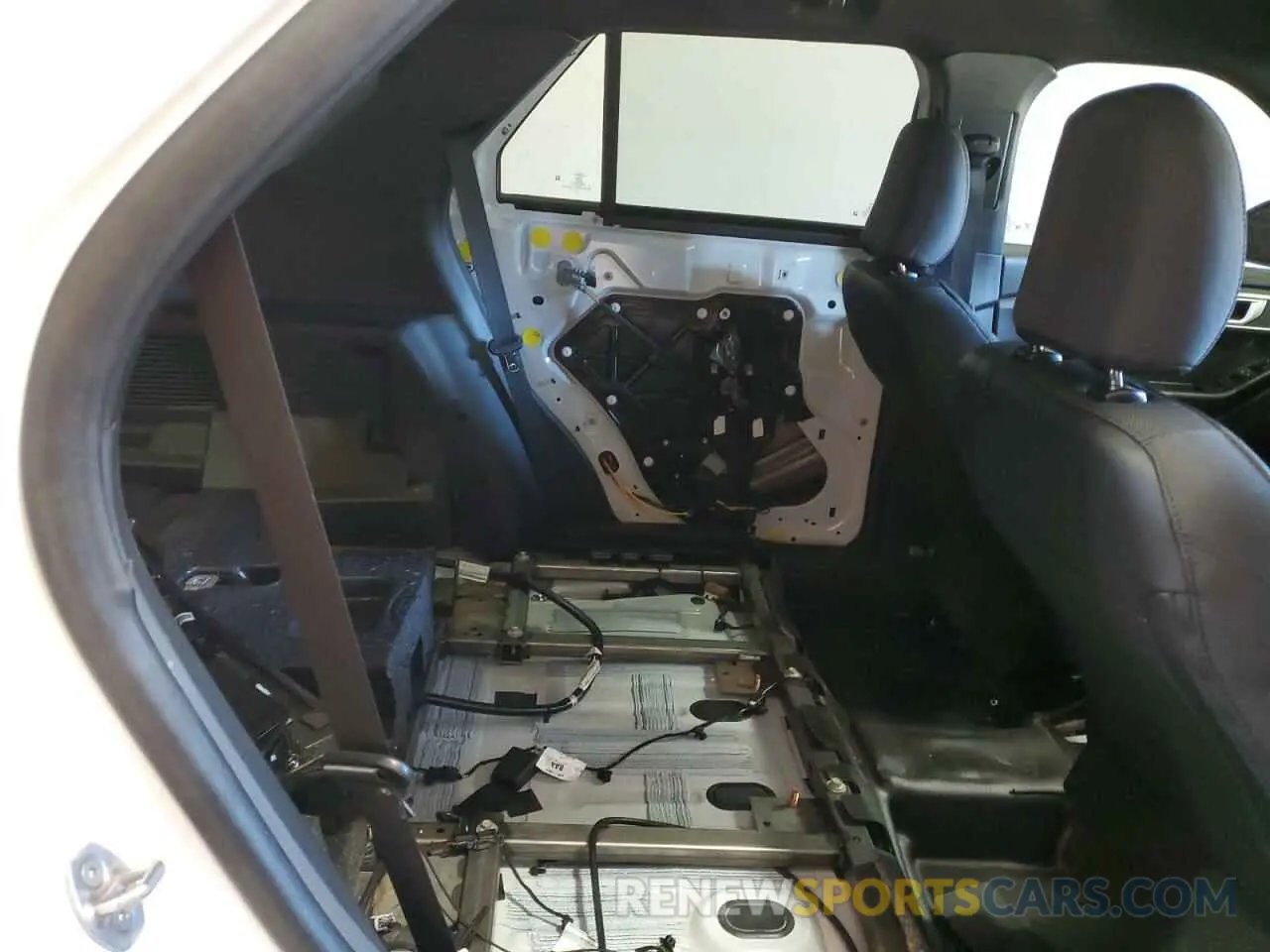 11 fotografías del automóvil dañado 1FM5K8AB7NGC21474 FORD EXPLORER 2022