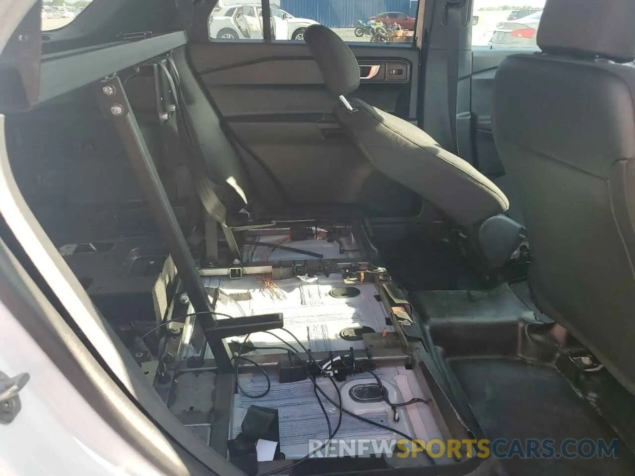 11 fotografías del automóvil dañado 1FM5K8ABXNGB71556 FORD EXPLORER 2022