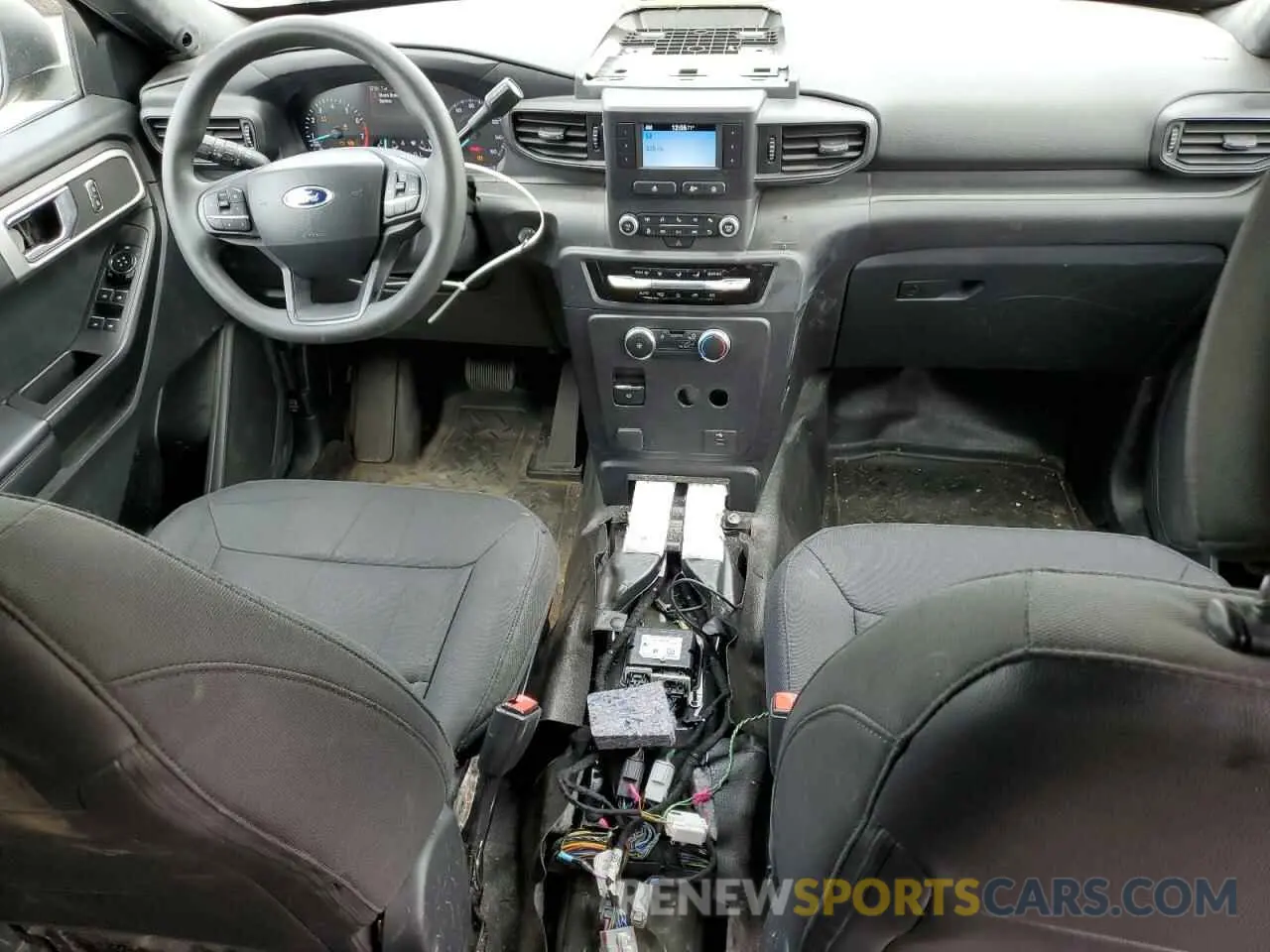 8 fotografías del automóvil dañado 1FM5K8AC6NGC24293 FORD EXPLORER 2022