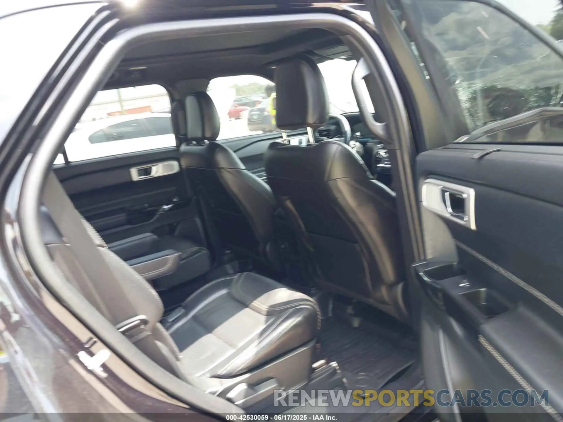 8 fotografías del automóvil dañado 1FM5K8GC2NGA60824 FORD EXPLORER 2022
