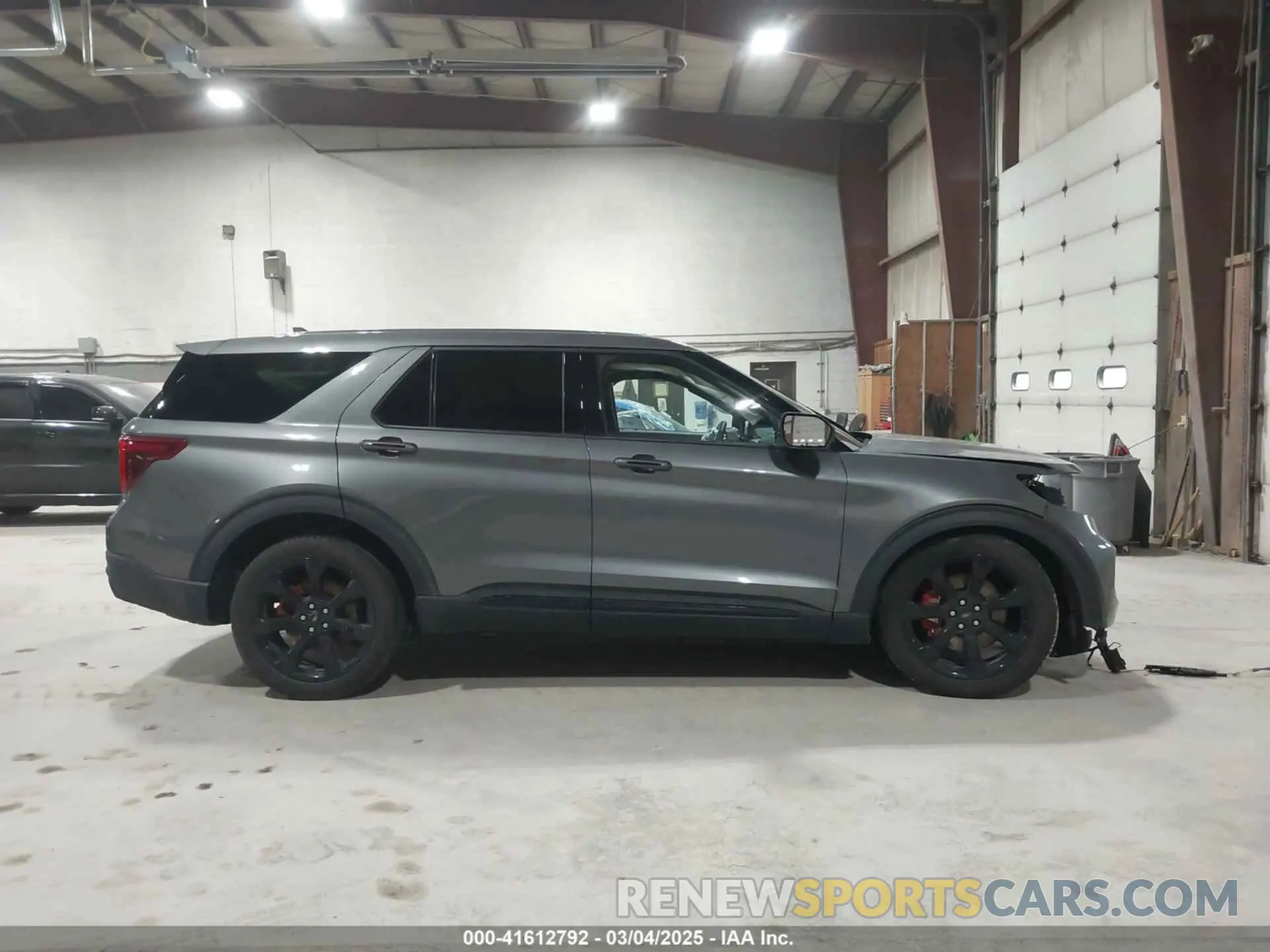 13 fotografías del automóvil dañado 1FM5K8GC7NGB95930 FORD EXPLORER 2022