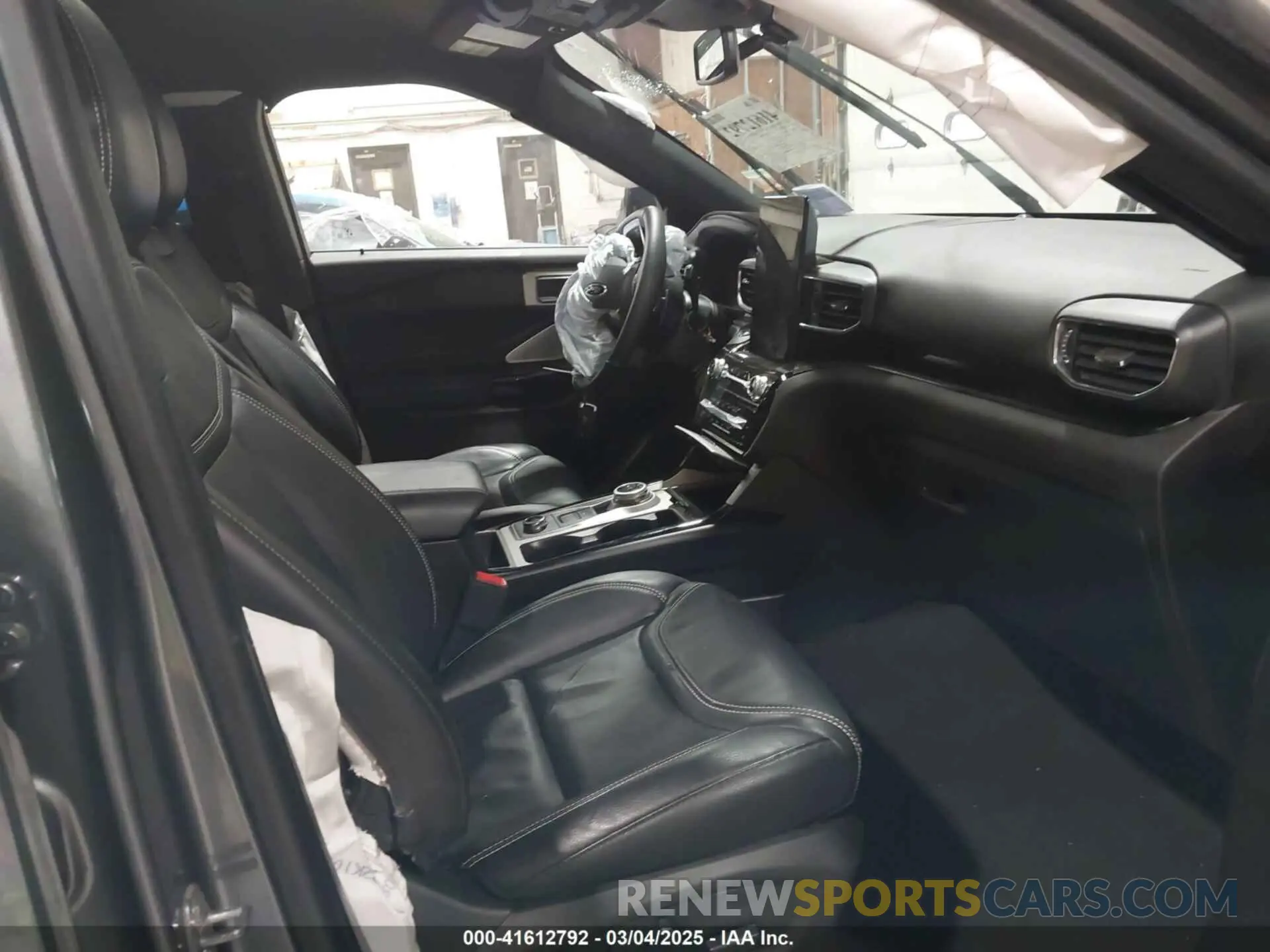 5 fotografías del automóvil dañado 1FM5K8GC7NGB95930 FORD EXPLORER 2022
