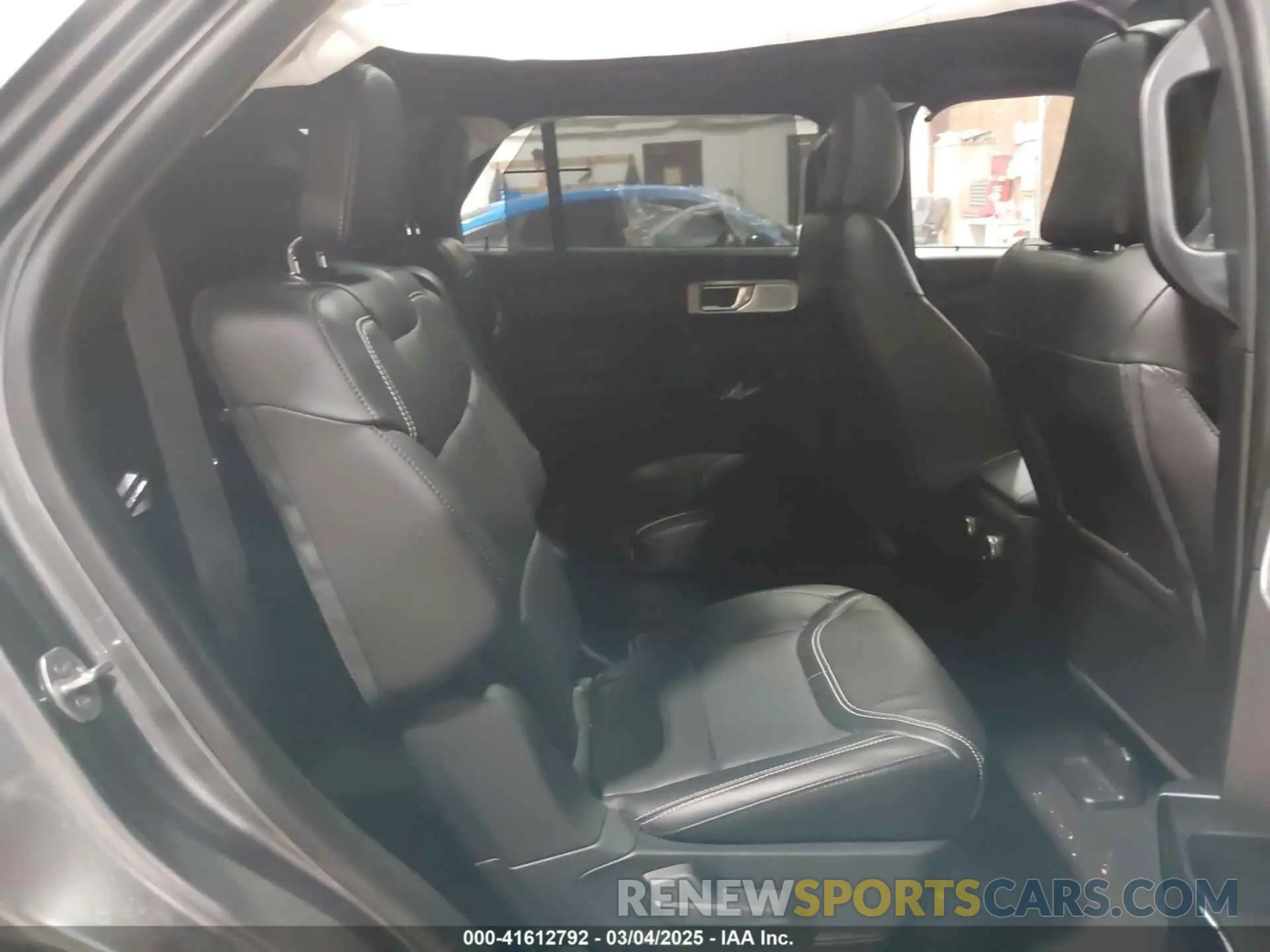 8 fotografías del automóvil dañado 1FM5K8GC7NGB95930 FORD EXPLORER 2022