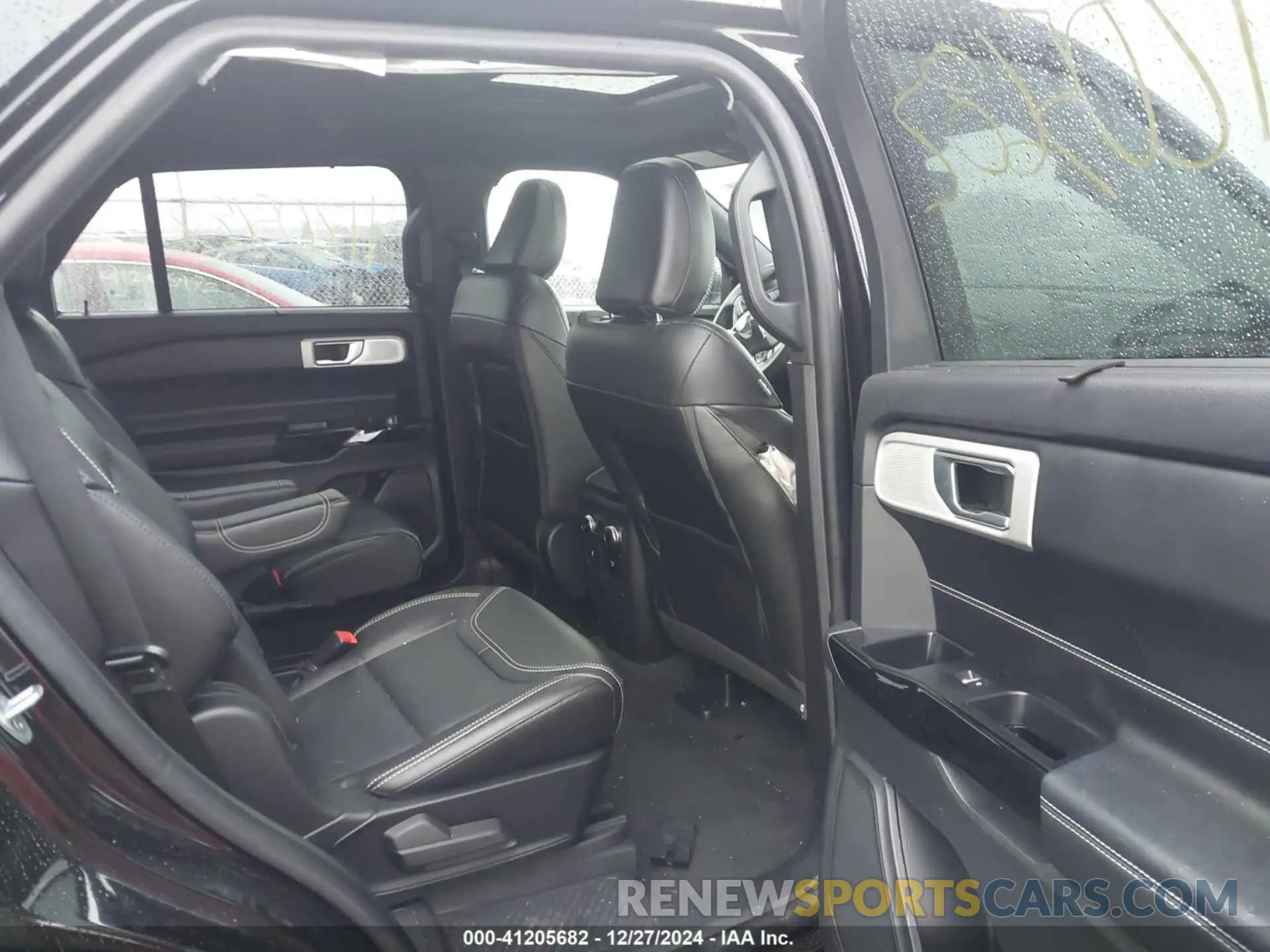 8 fotografías del automóvil dañado 1FM5K8GC9NGB96951 FORD EXPLORER 2022