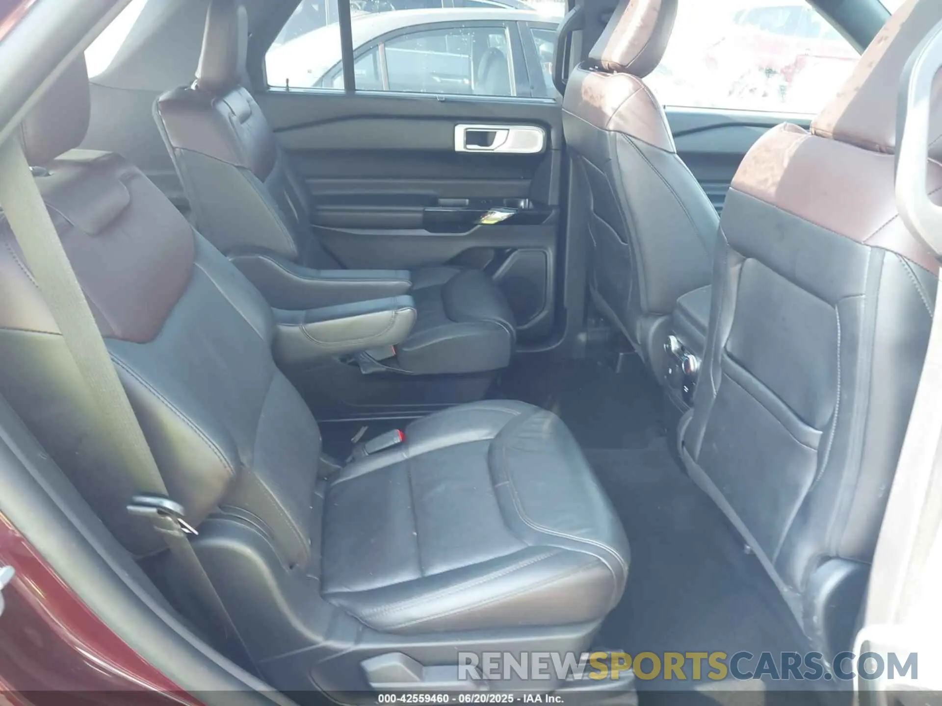 8 fotografías del automóvil dañado 1FM5K8HC4NGA89286 FORD EXPLORER 2022