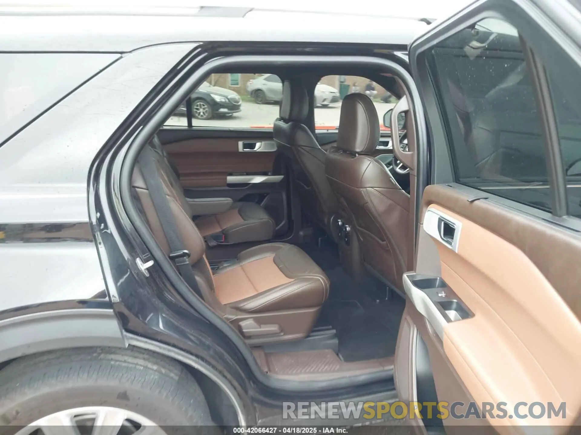 8 fotografías del automóvil dañado 1FM5K8LC5NGA34787 FORD EXPLORER 2022