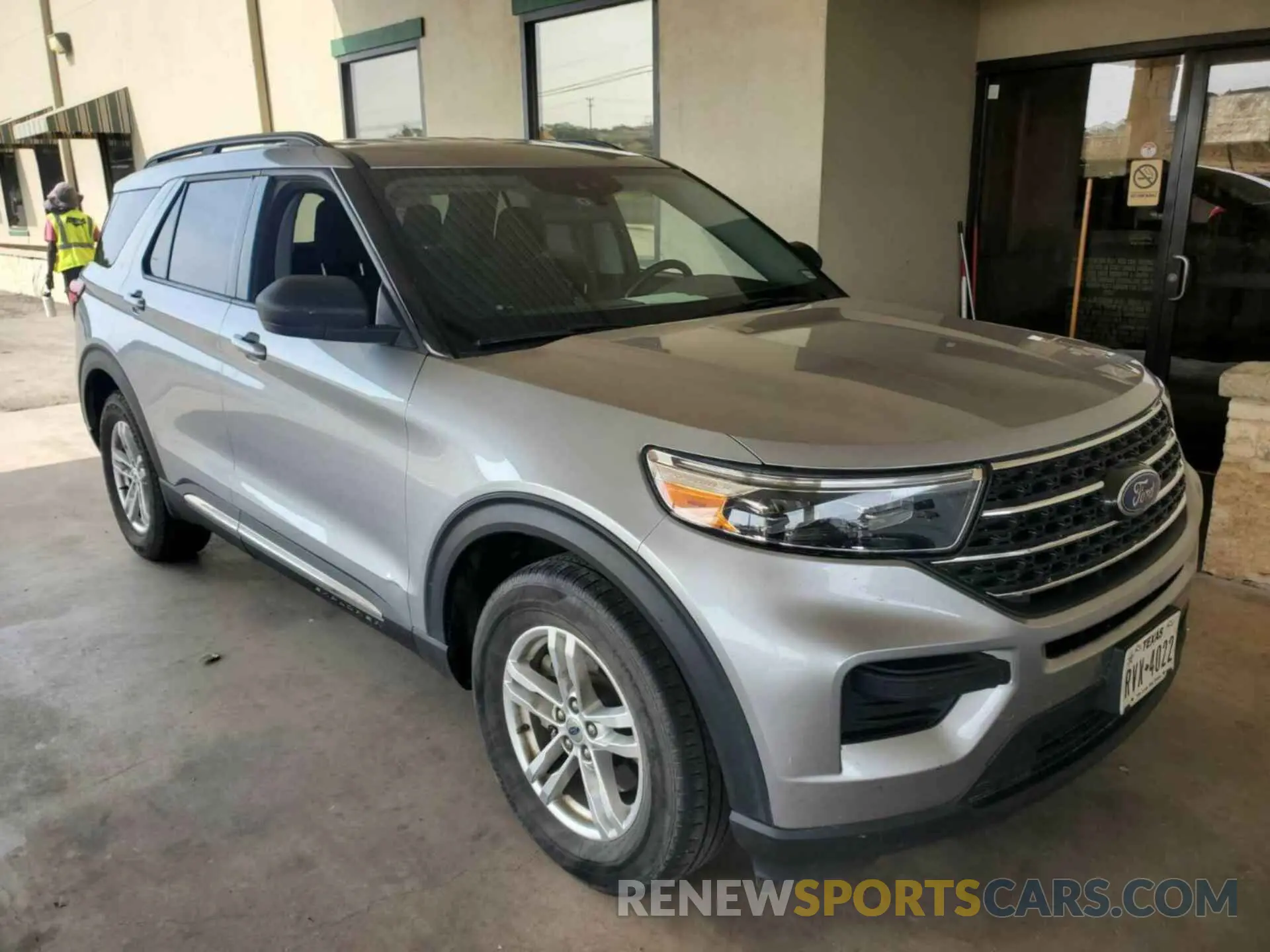 17 fotografías del automóvil dañado 1FMSK7DH1NGB20038 FORD EXPLORER 2022