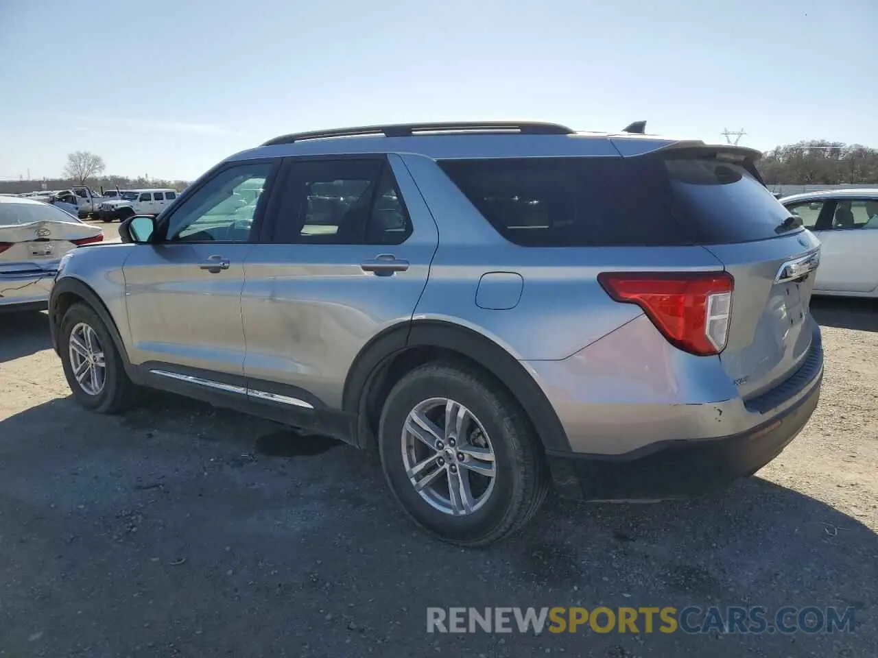 2 fotografías del automóvil dañado 1FMSK7DH2NGA86322 FORD EXPLORER 2022