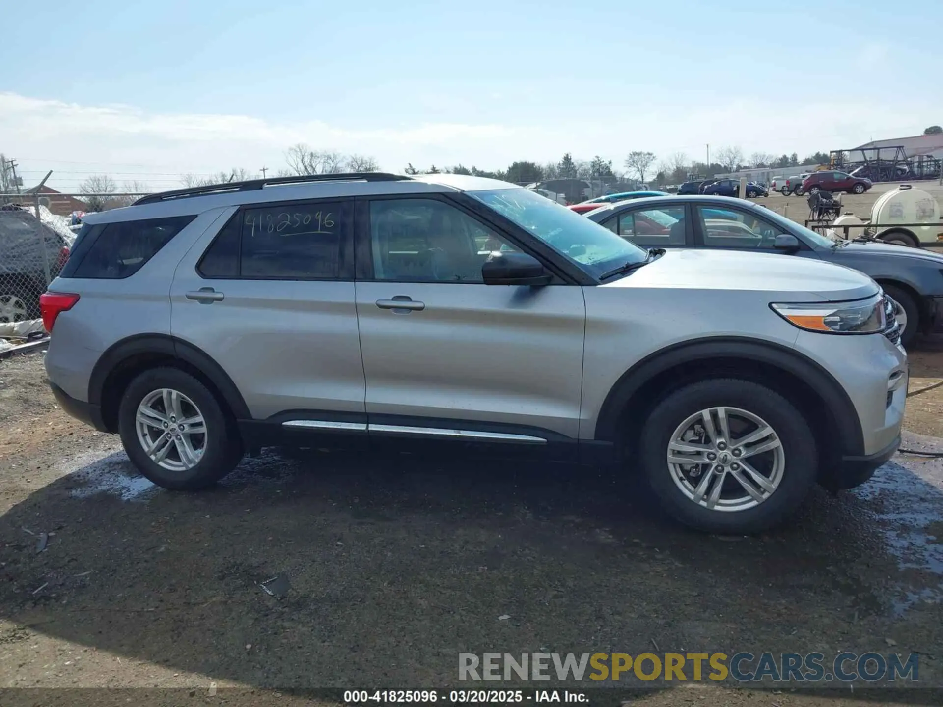 13 fotografías del automóvil dañado 1FMSK7DH2NGB64730 FORD EXPLORER 2022