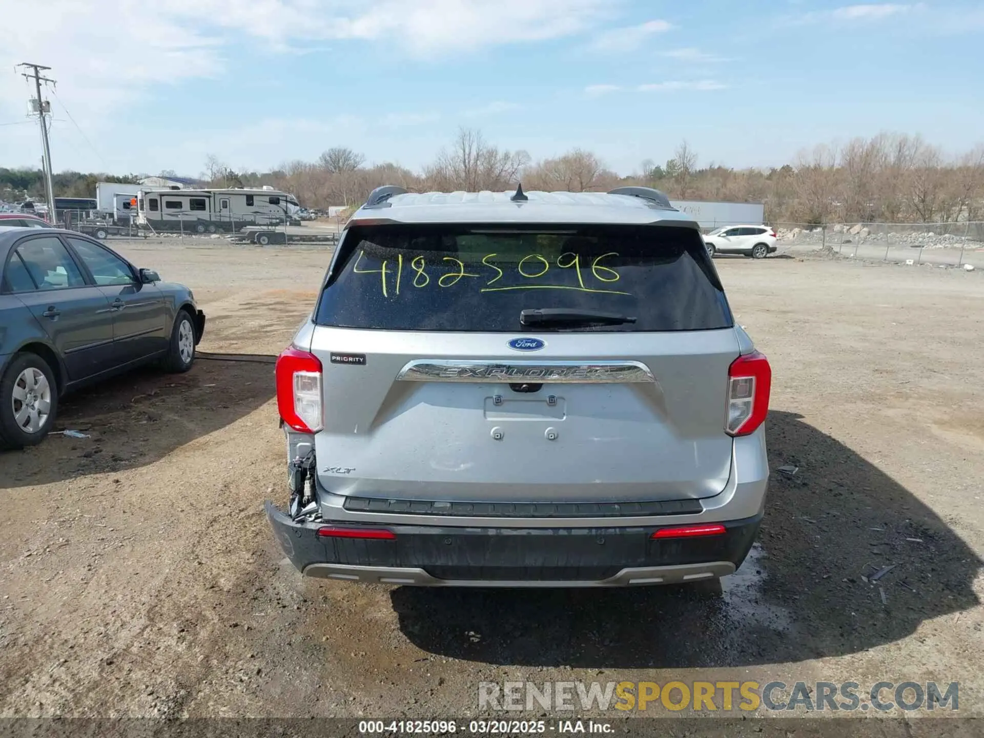 16 fotografías del automóvil dañado 1FMSK7DH2NGB64730 FORD EXPLORER 2022