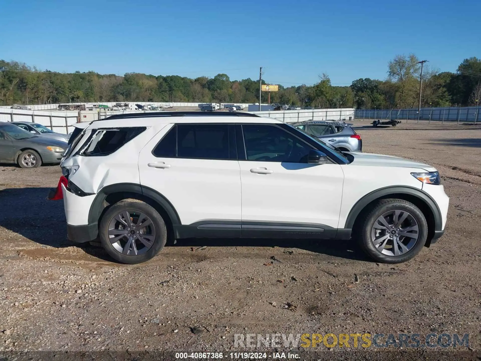 14 fotografías del automóvil dañado 1FMSK7DH3NGA09295 FORD EXPLORER 2022