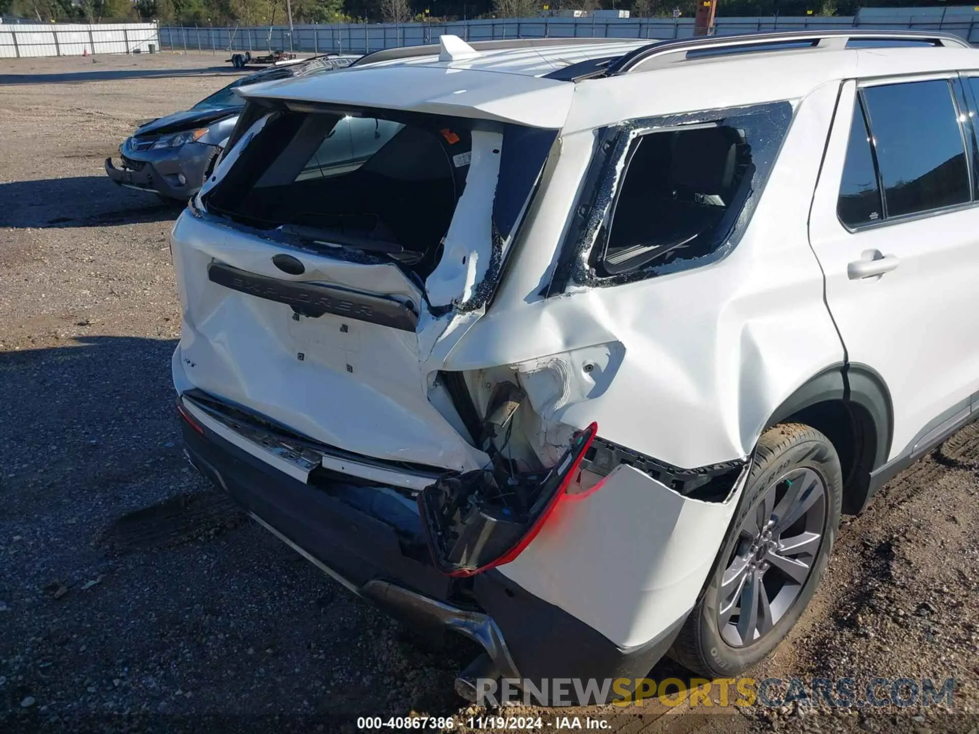 6 fotografías del automóvil dañado 1FMSK7DH3NGA09295 FORD EXPLORER 2022