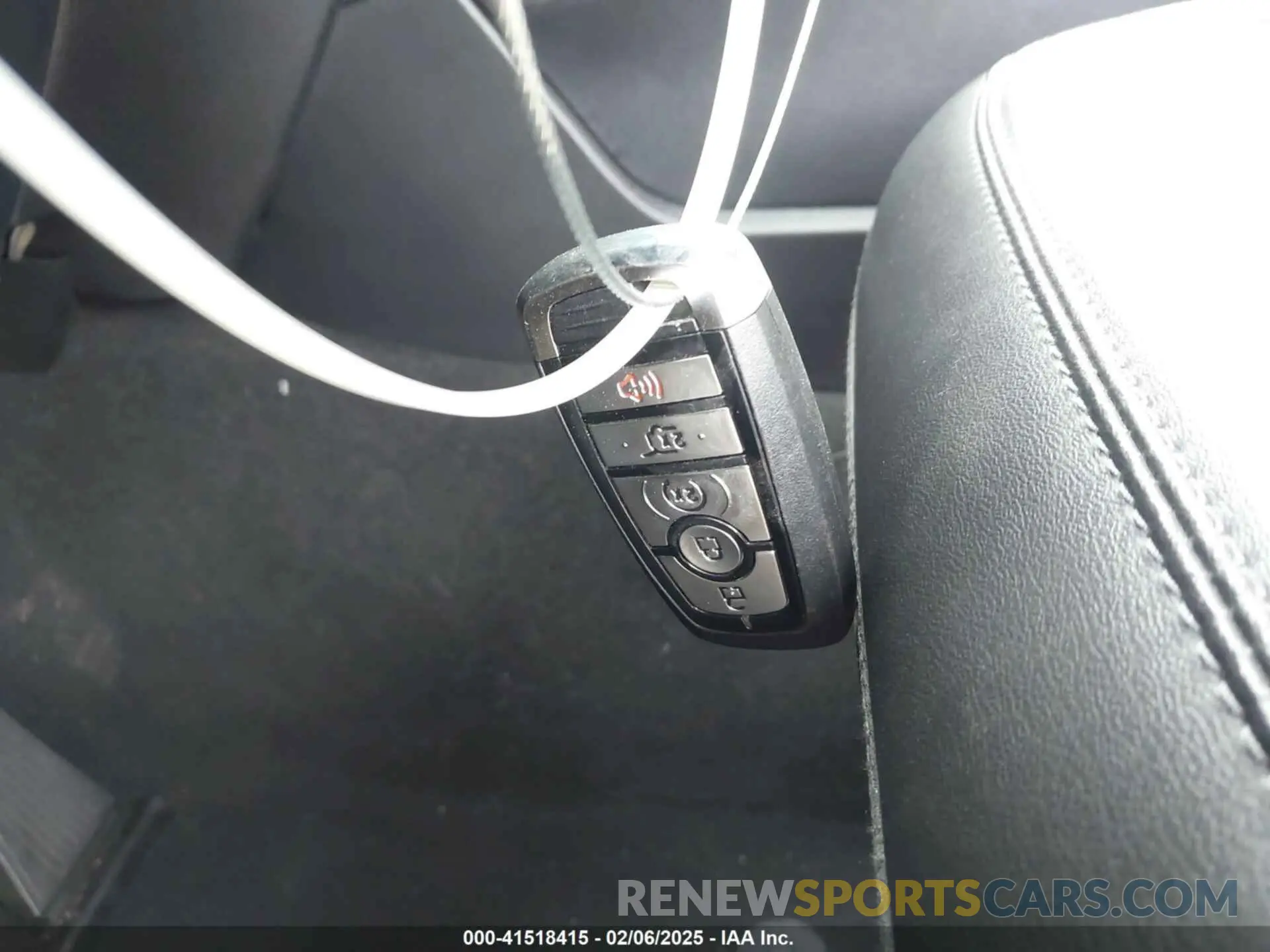 11 fotografías del automóvil dañado 1FMSK7DH3NGA14352 FORD EXPLORER 2022