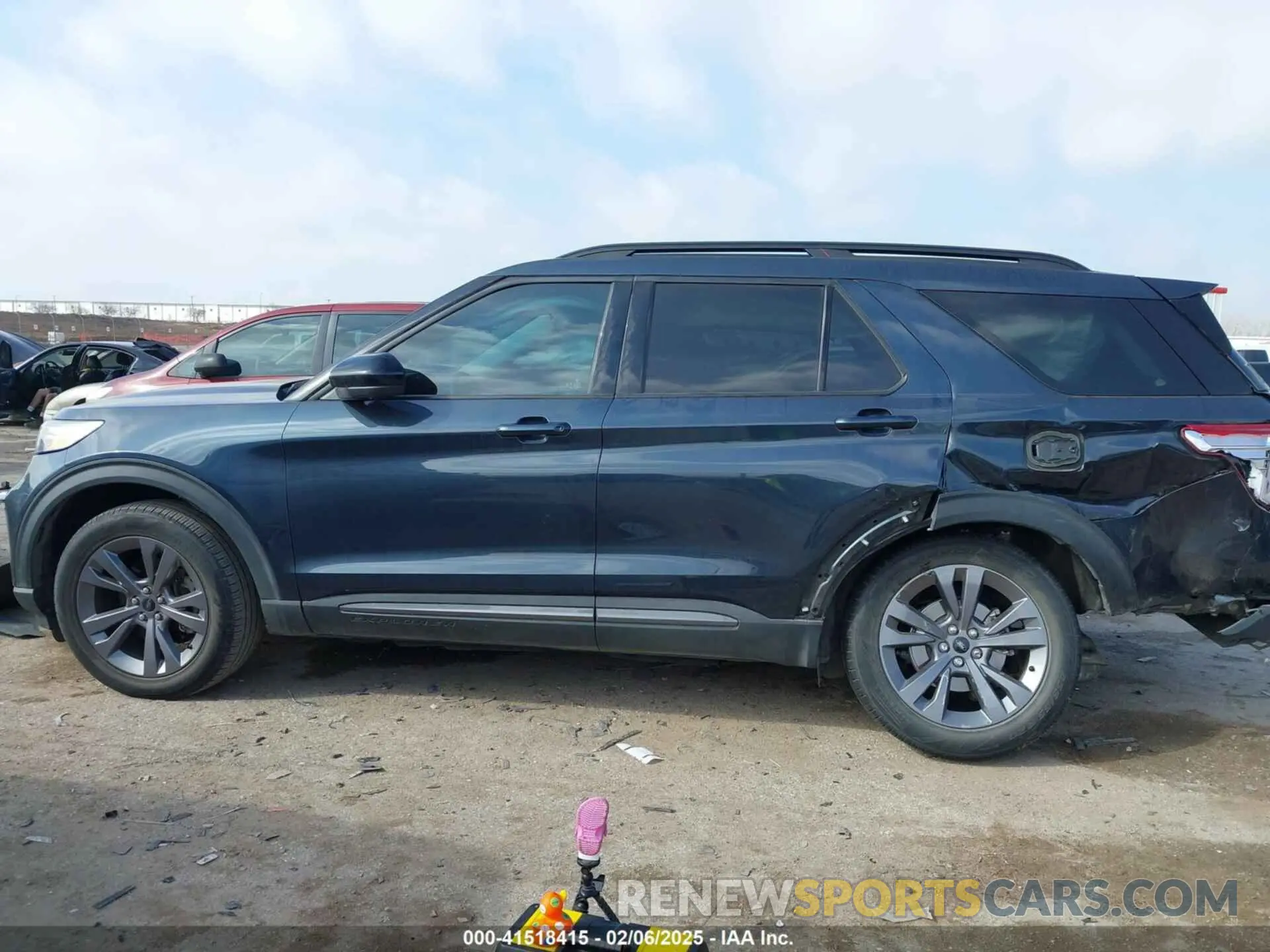 14 fotografías del automóvil dañado 1FMSK7DH3NGA14352 FORD EXPLORER 2022
