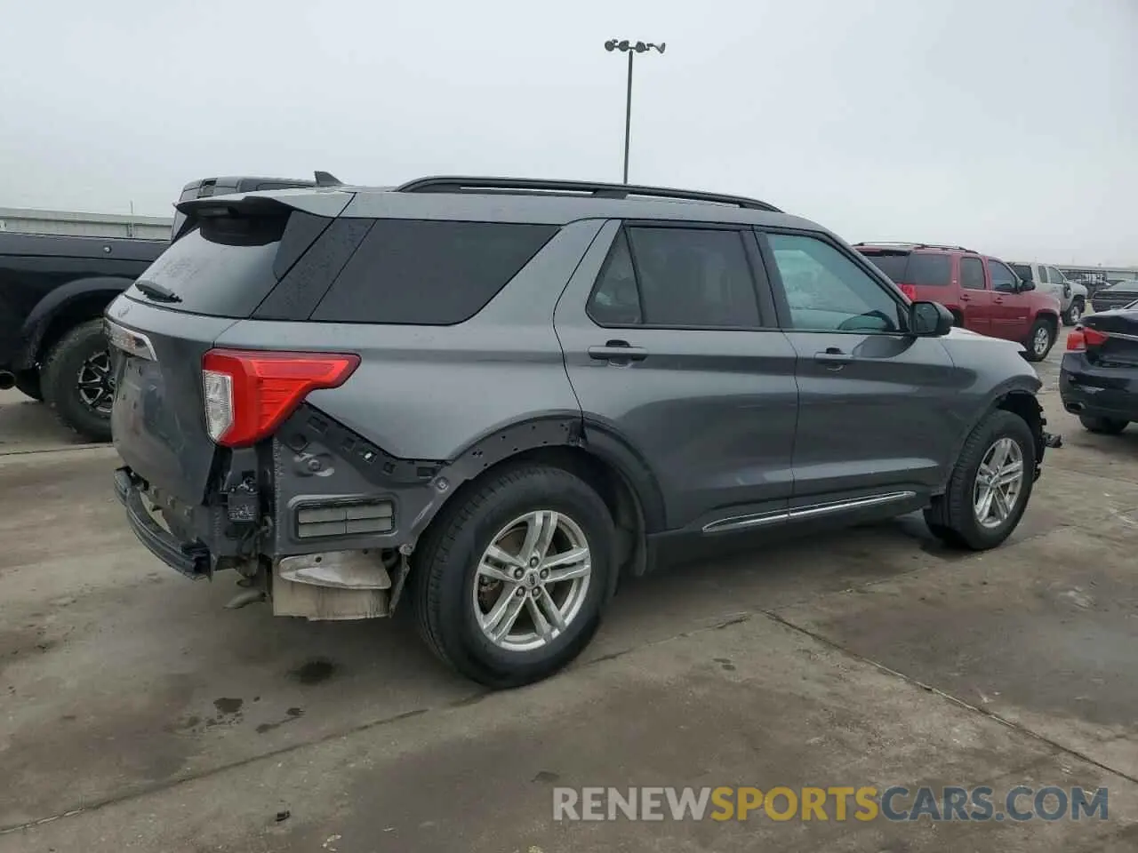 3 fotografías del automóvil dañado 1FMSK7DH3NGB77437 FORD EXPLORER 2022