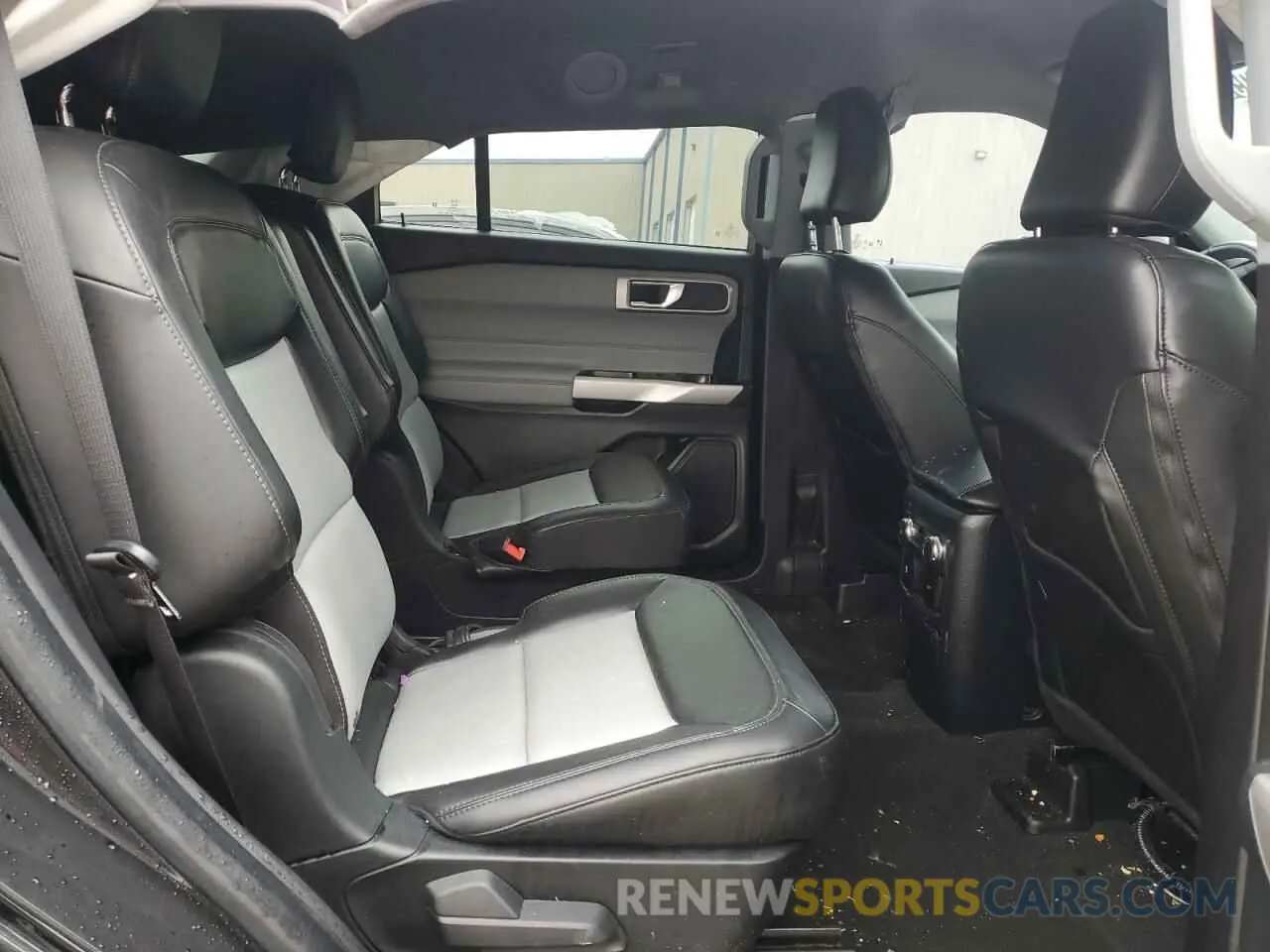 11 fotografías del automóvil dañado 1FMSK7DH3NGC42481 FORD EXPLORER 2022
