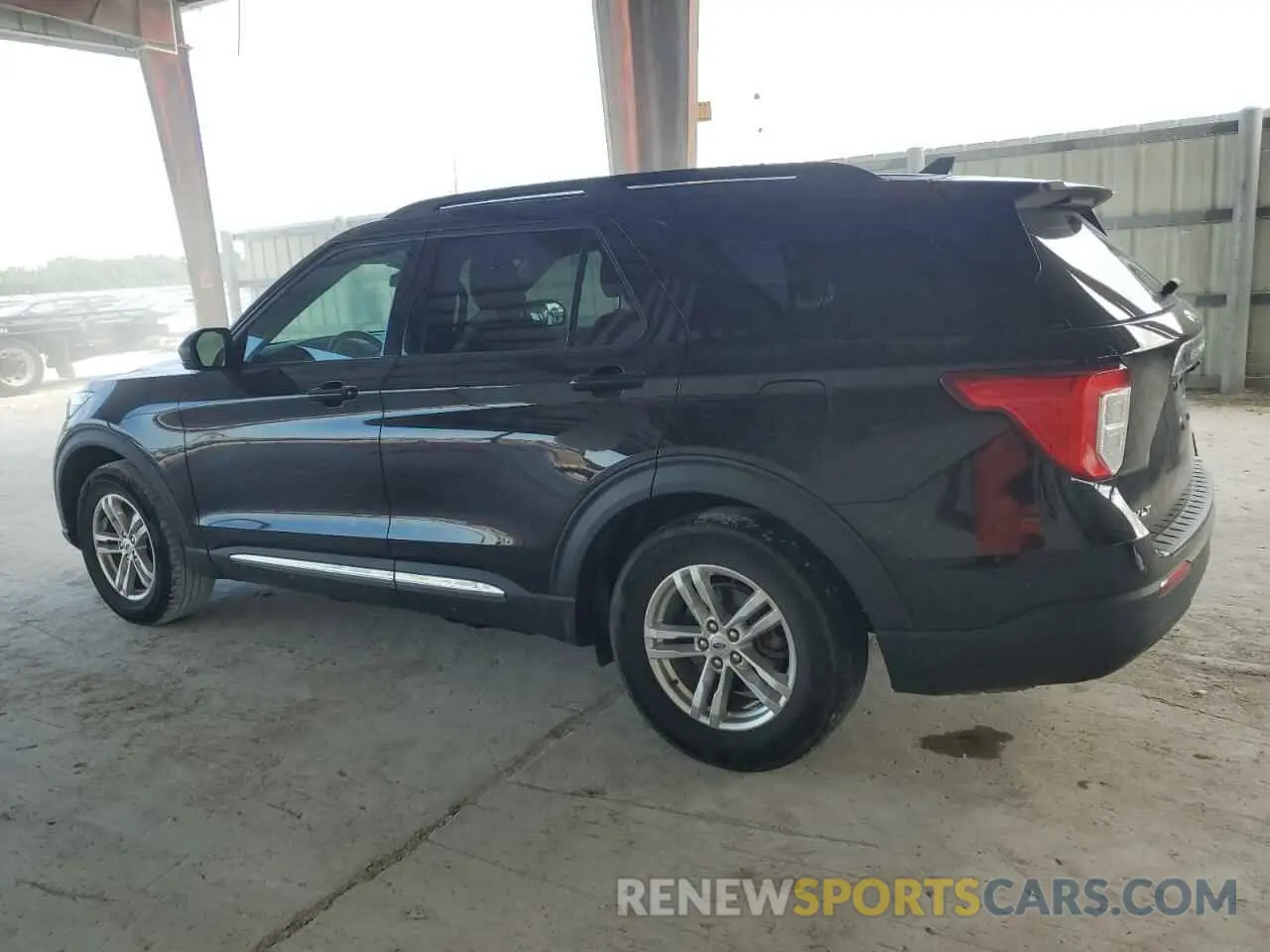 2 fotografías del automóvil dañado 1FMSK7DH4NGA17941 FORD EXPLORER 2022