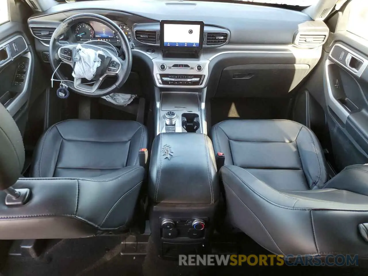 8 fotografías del automóvil dañado 1FMSK7DH8NGA10698 FORD EXPLORER 2022